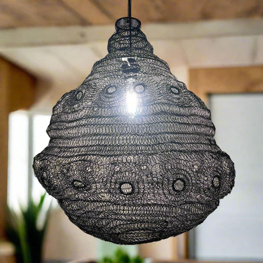 'Casablanca' Large Black Mesh Moroccan Metal Ceiling Pendant Light and Lamp Shade