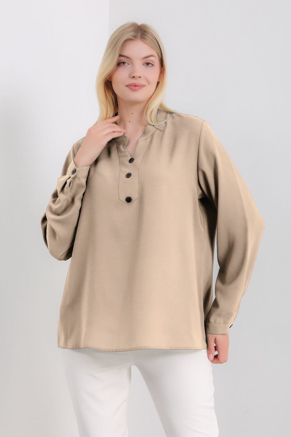 Oversized Long Sleeves Top Button Details