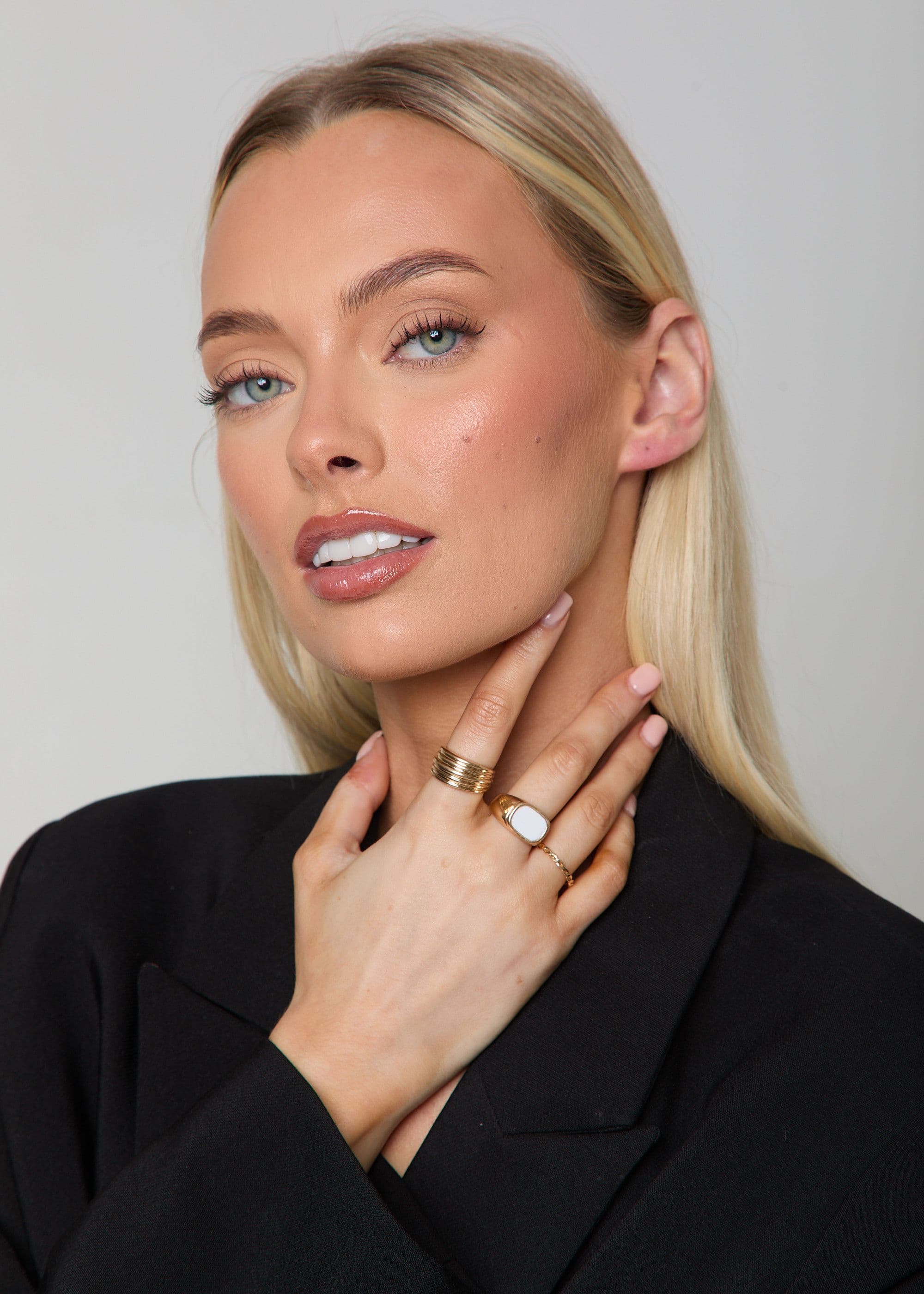 Madein Women's Ring Set in Ivory | Size: Standard