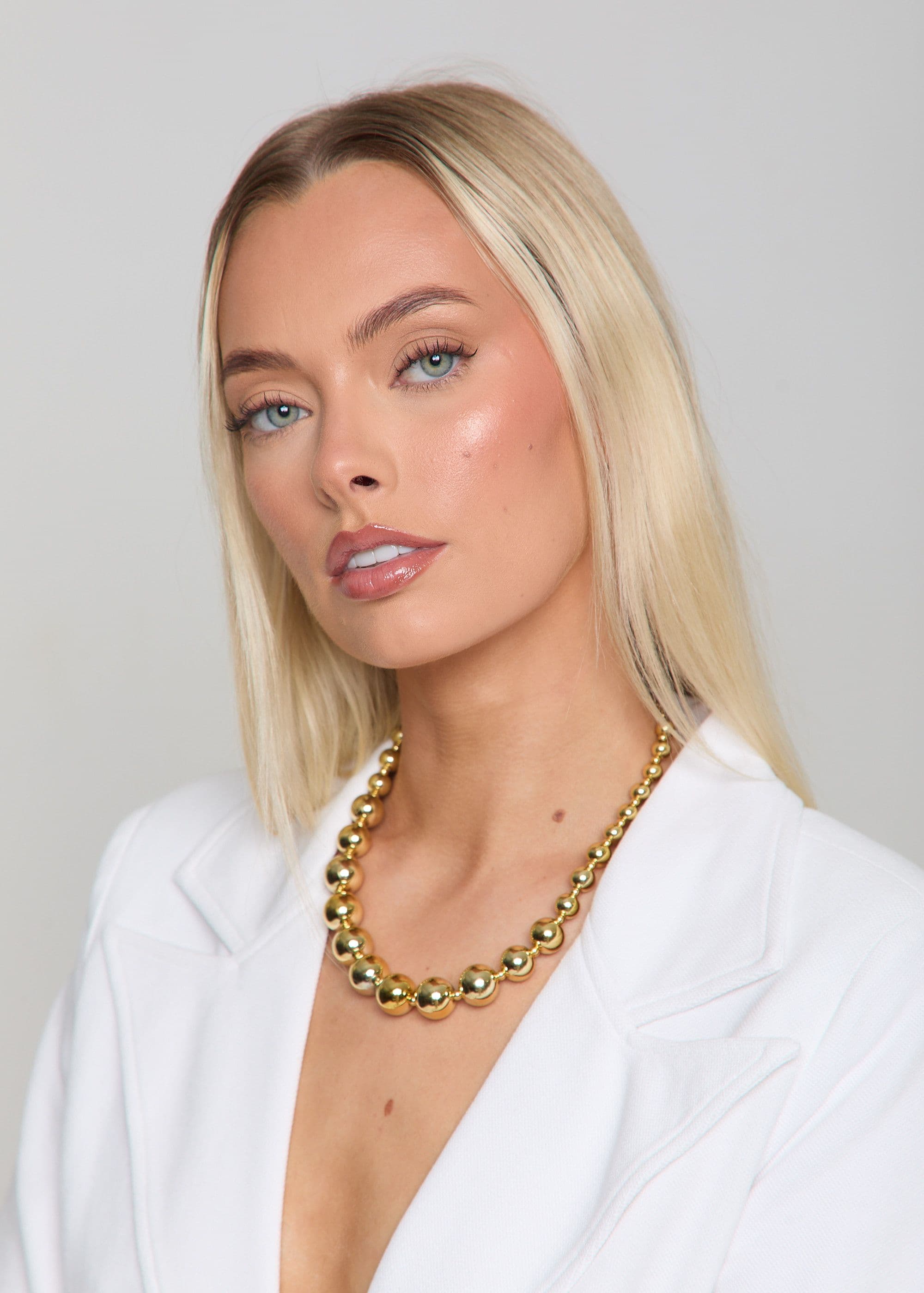 Madein Women's Gold Pearl Necklace | Size: Standard