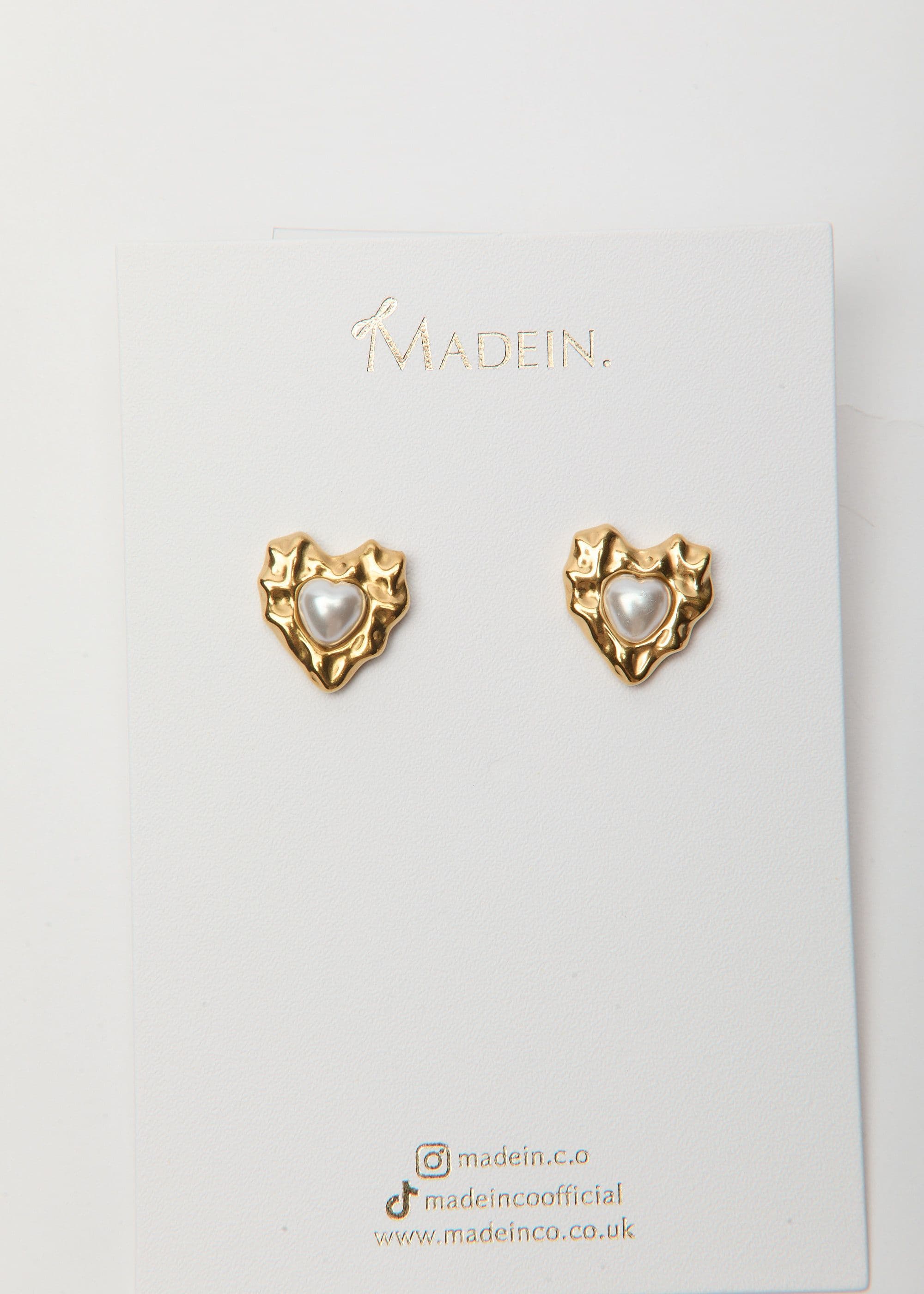 Madein Women's Heart Shaped Pearl Earrings in Ivory | Size: Standard