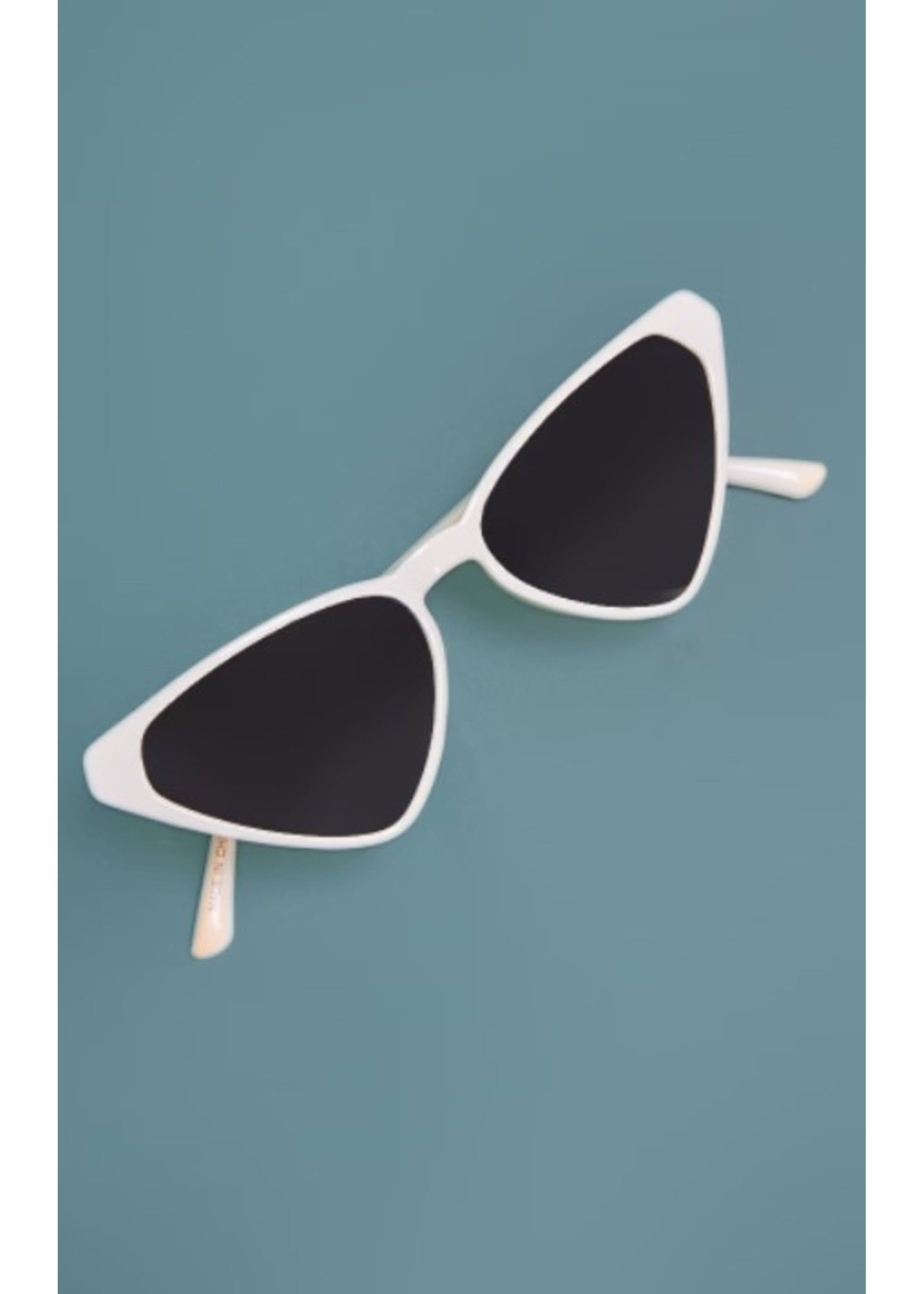 Madein Women's Oversized Cat eye Sunglasses in Nude