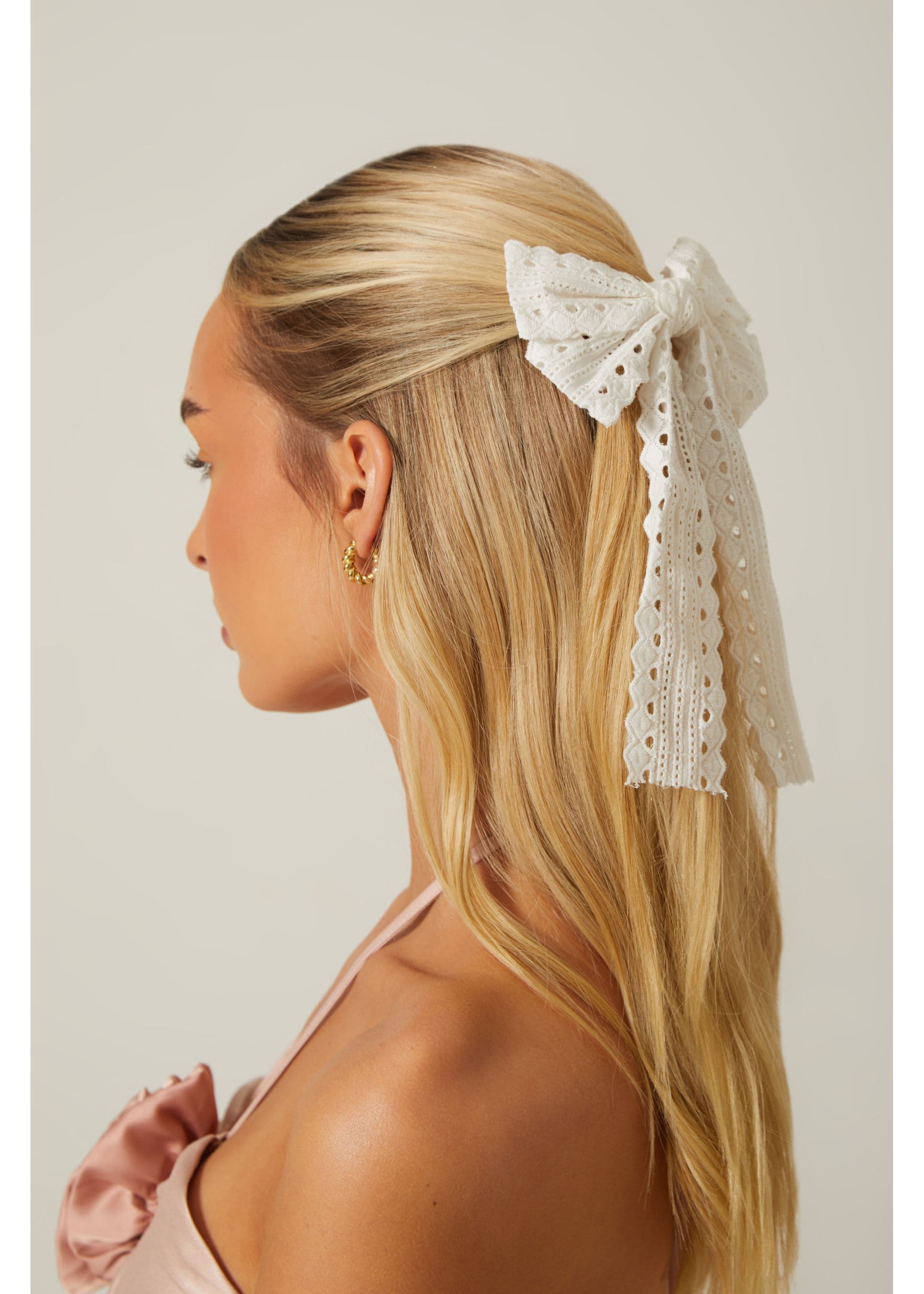 Madein Women's Broderie Bow Clip in White