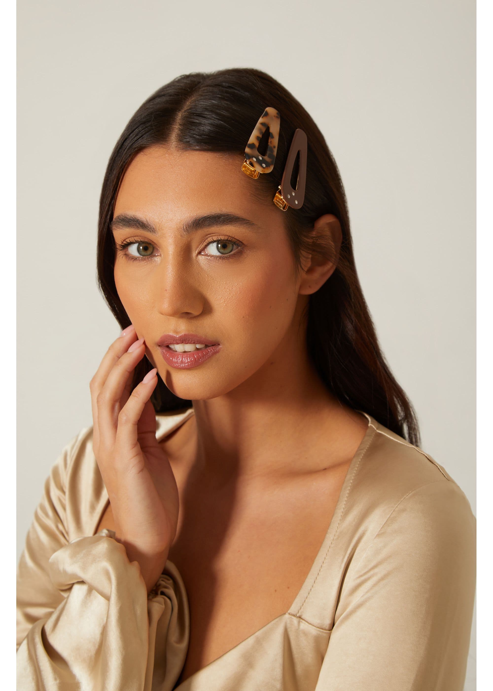 Madein Women's 2 Pack Two Toned Hair Slides