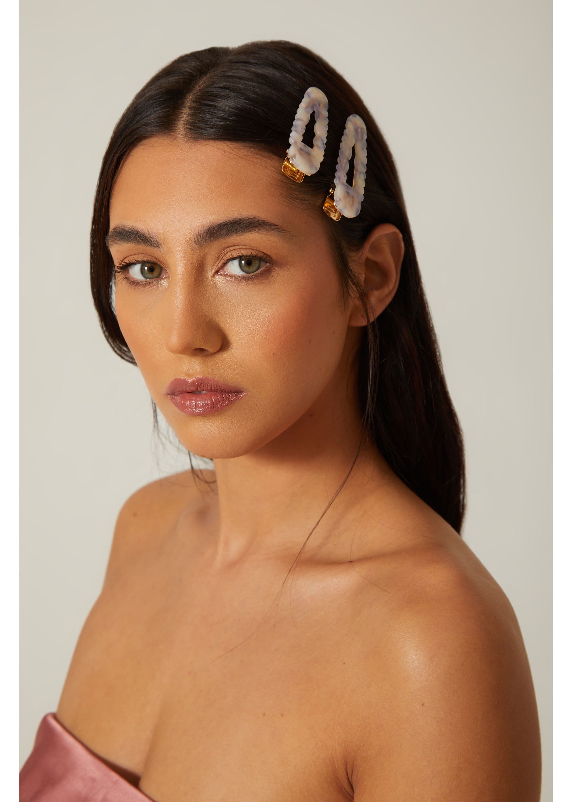 Madein Women's 2 Pack Scalloped Hair Slides in Pink