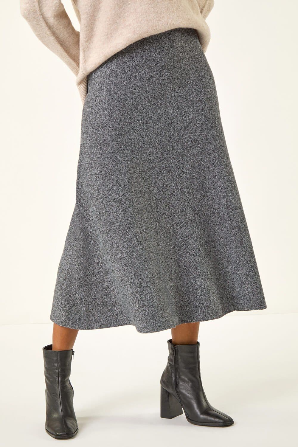Plain Elastic Waist Knitted Line Midi Skirt