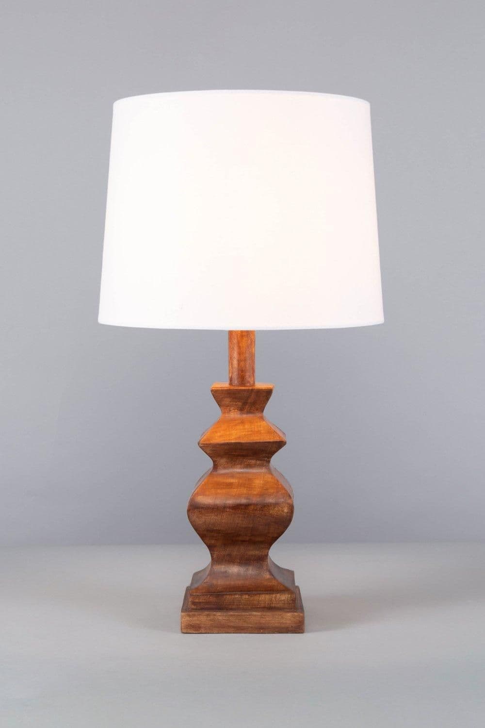 Henlock Table Lamp