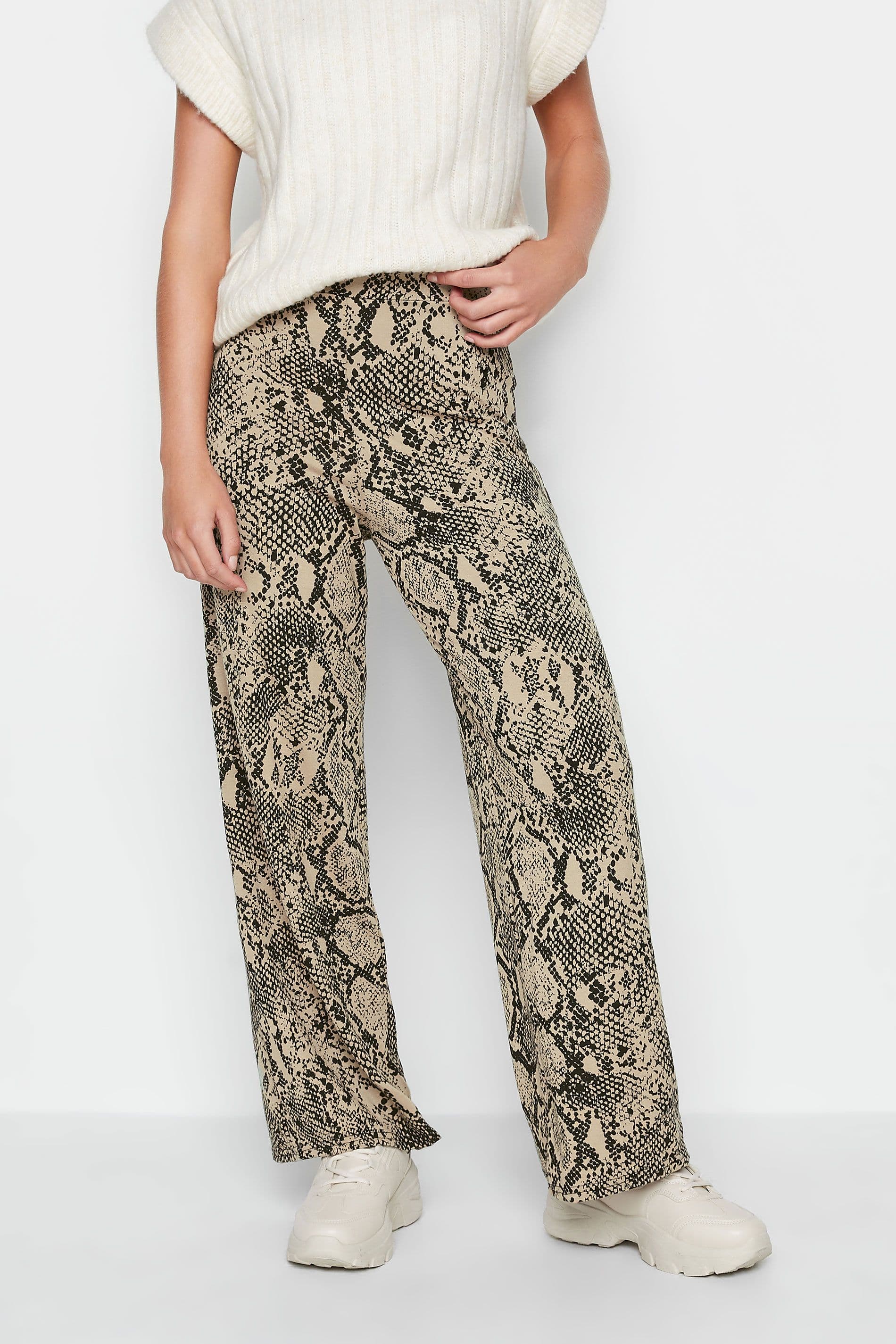 Petite Wide Leg Trousers