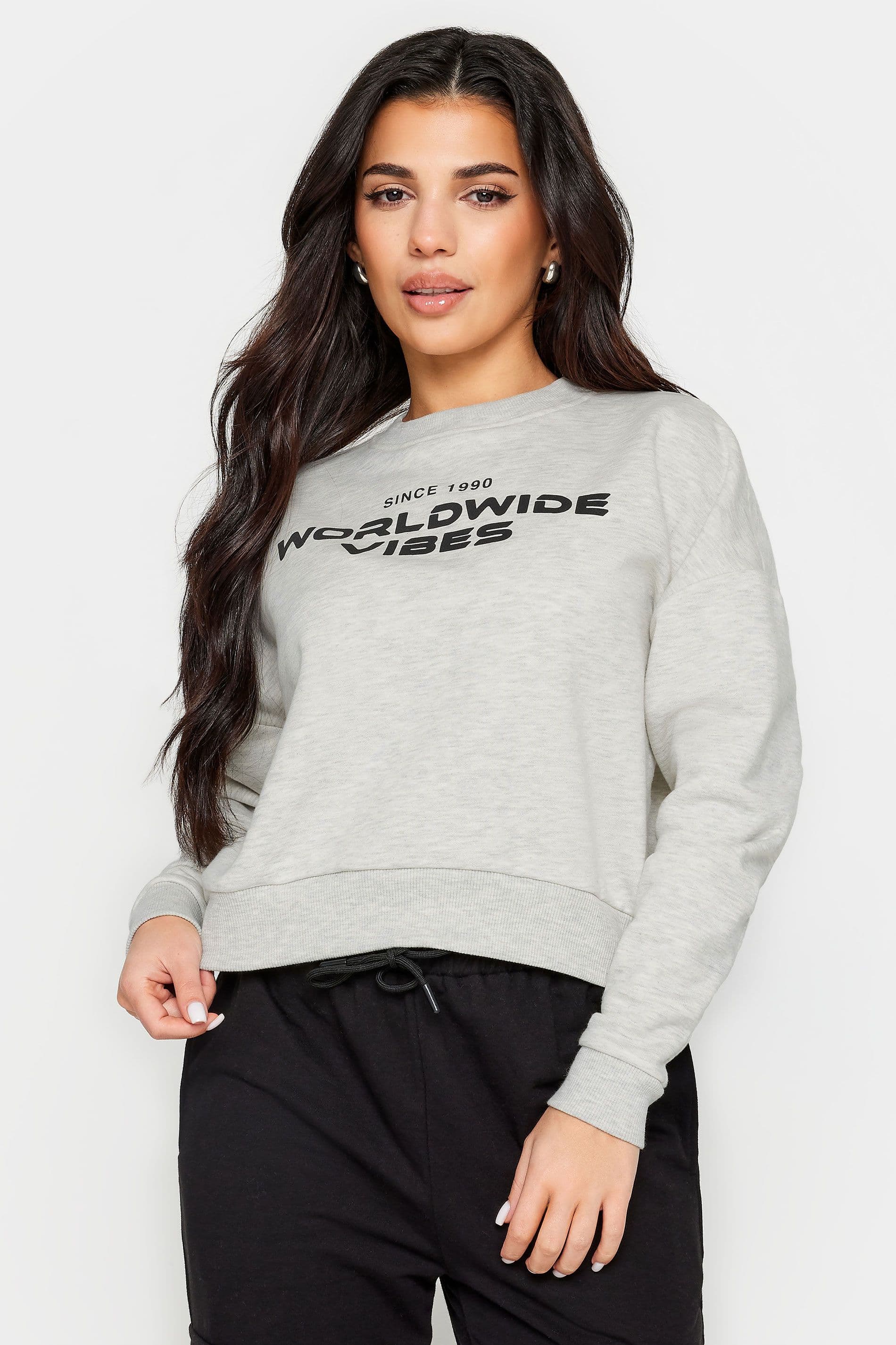 PixieGirl Women's Petite 'Worldwide Vibes' Slogan Cropped Sweatshirt in Grey | Size: 10