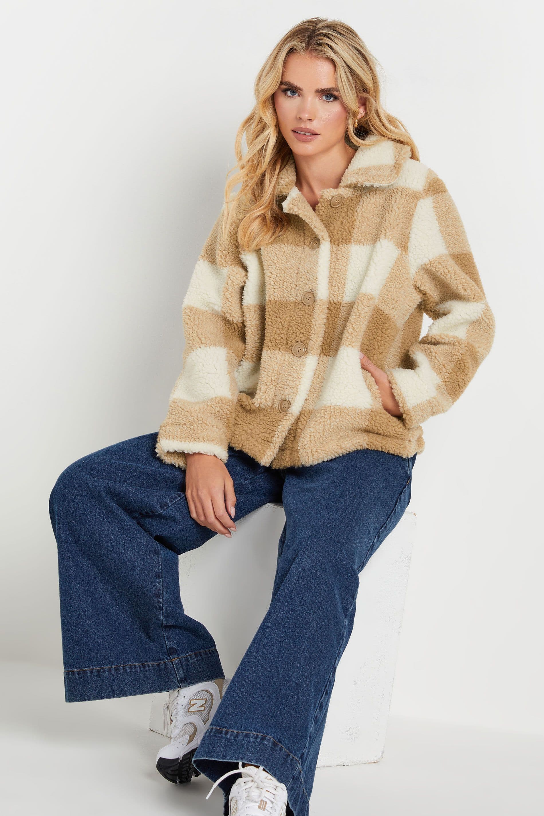 PixieGirl Women's Petite Teddy Fleece Jacket in Light Beige | Size: 8