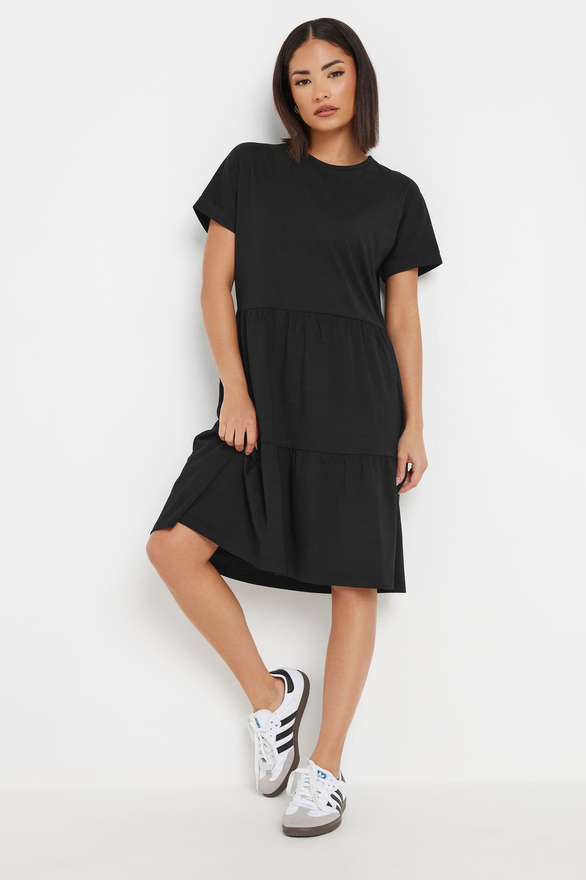 PixieGirl Women's Petite Tiered Smock Dress in Black | Size: 10