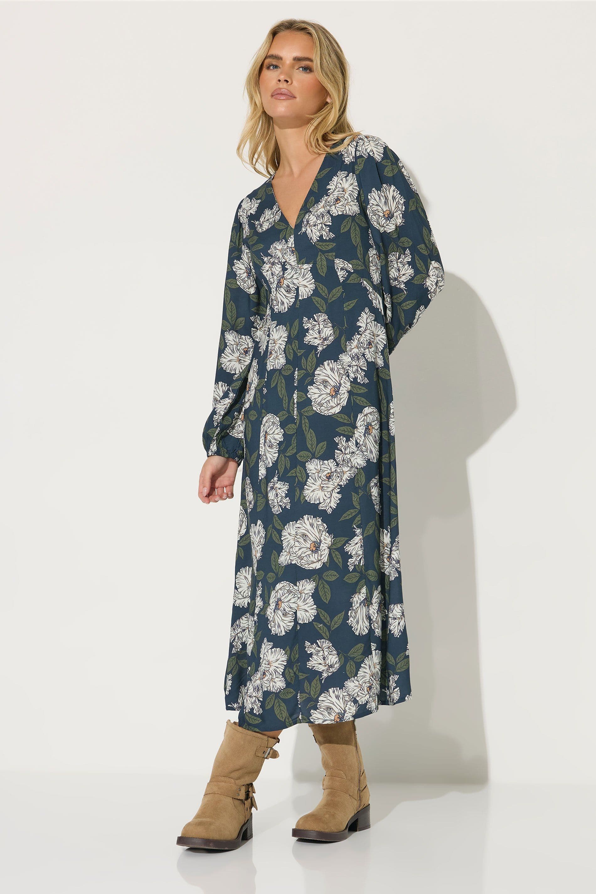 PixieGirl Women's Petite Floral Midi Tea Dress in Dark Navy | Size: 12