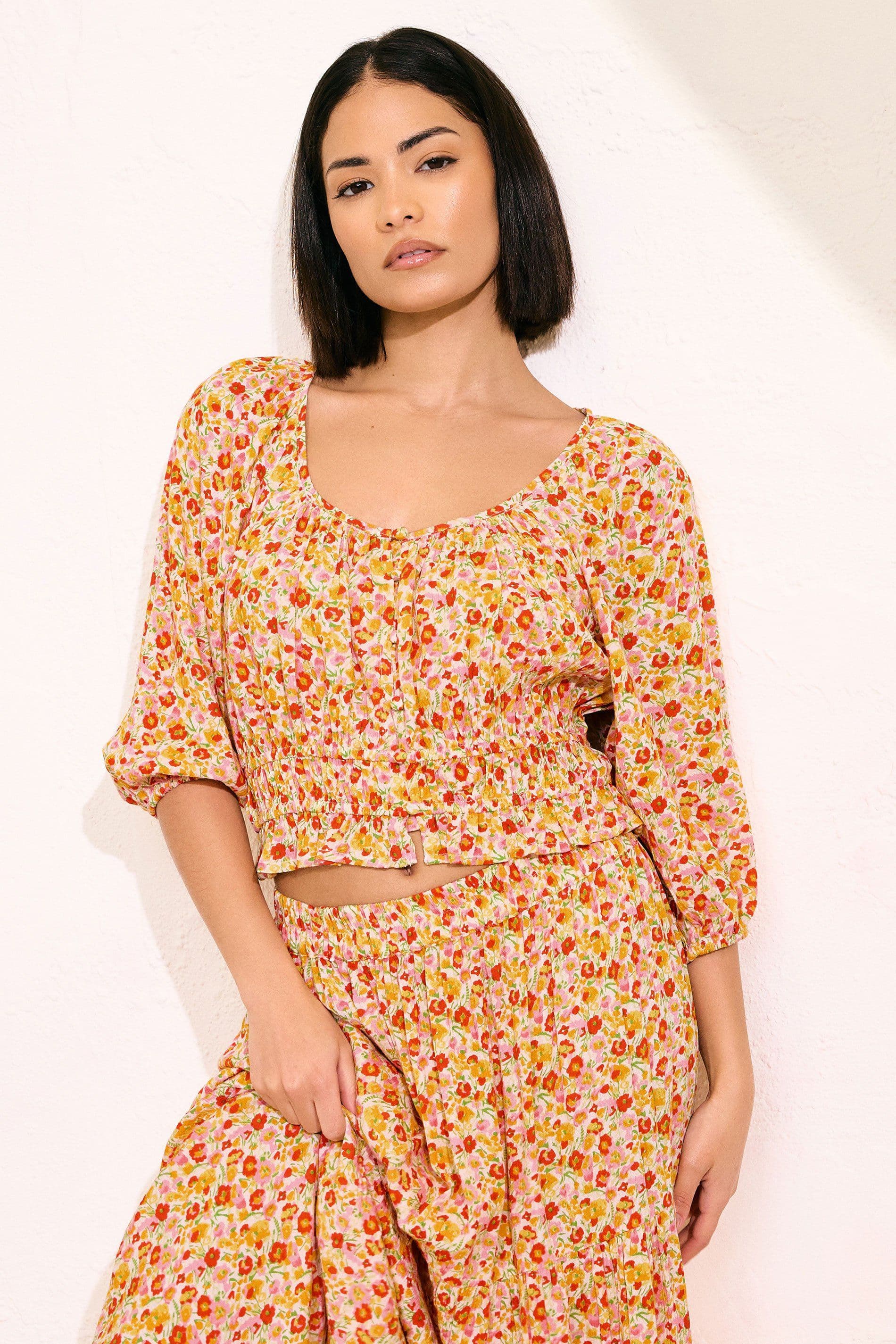PixieGirl Women's Petite Floral Puff Sleeve Top in Orange | Size: 10