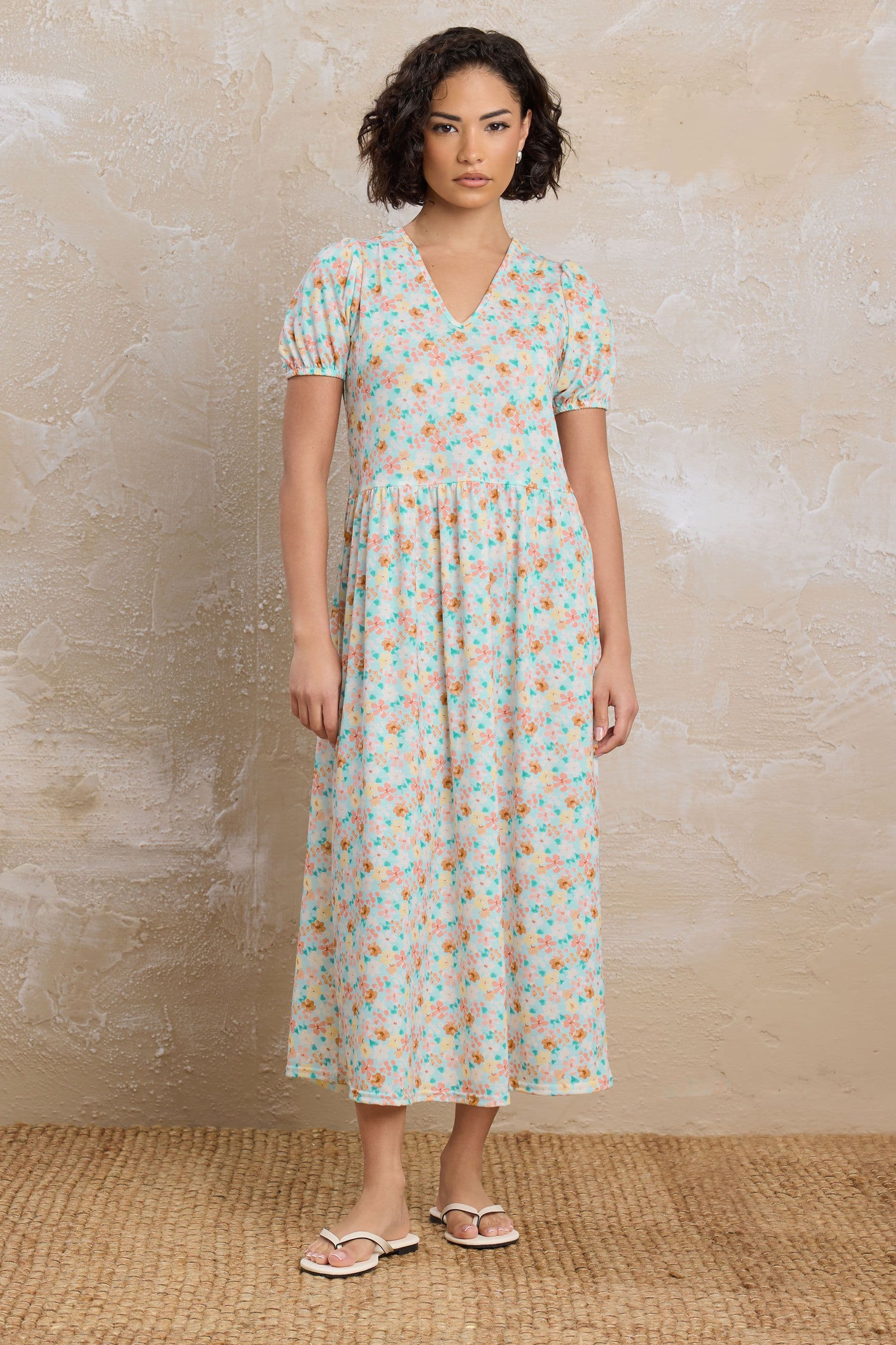 PixieGirl Women's Petite Floral V-Neck Midi Dress in Light Blue | Size: 6