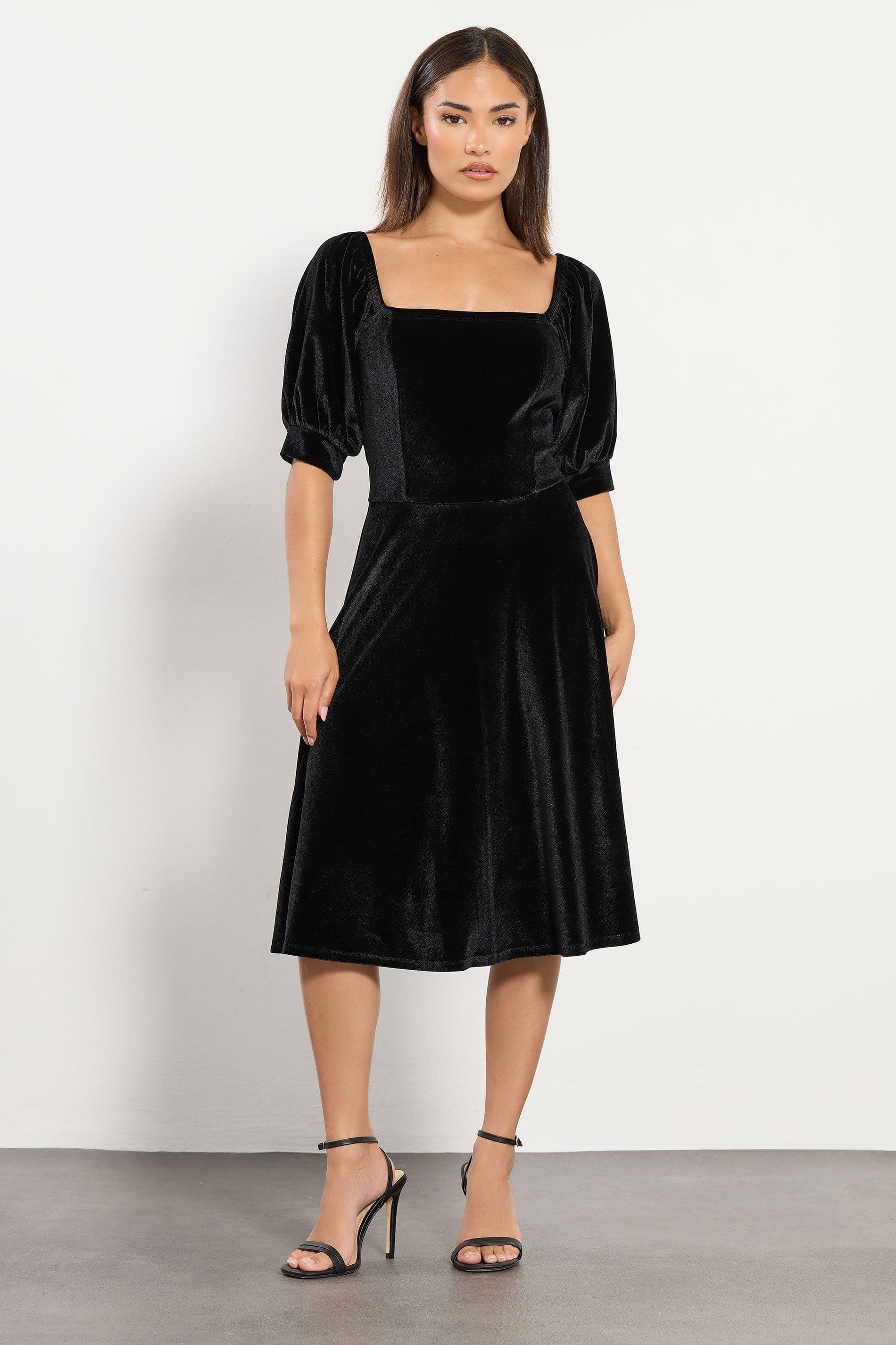 PixieGirl Women's Petite Square Neck Velvet Dress in Black | Size: 14