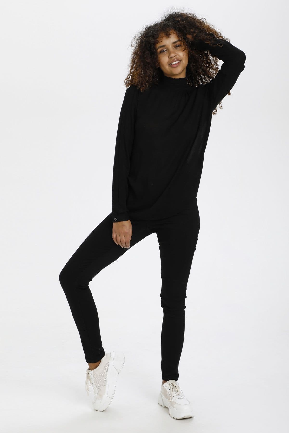 Trine Long Sleeve Blouse