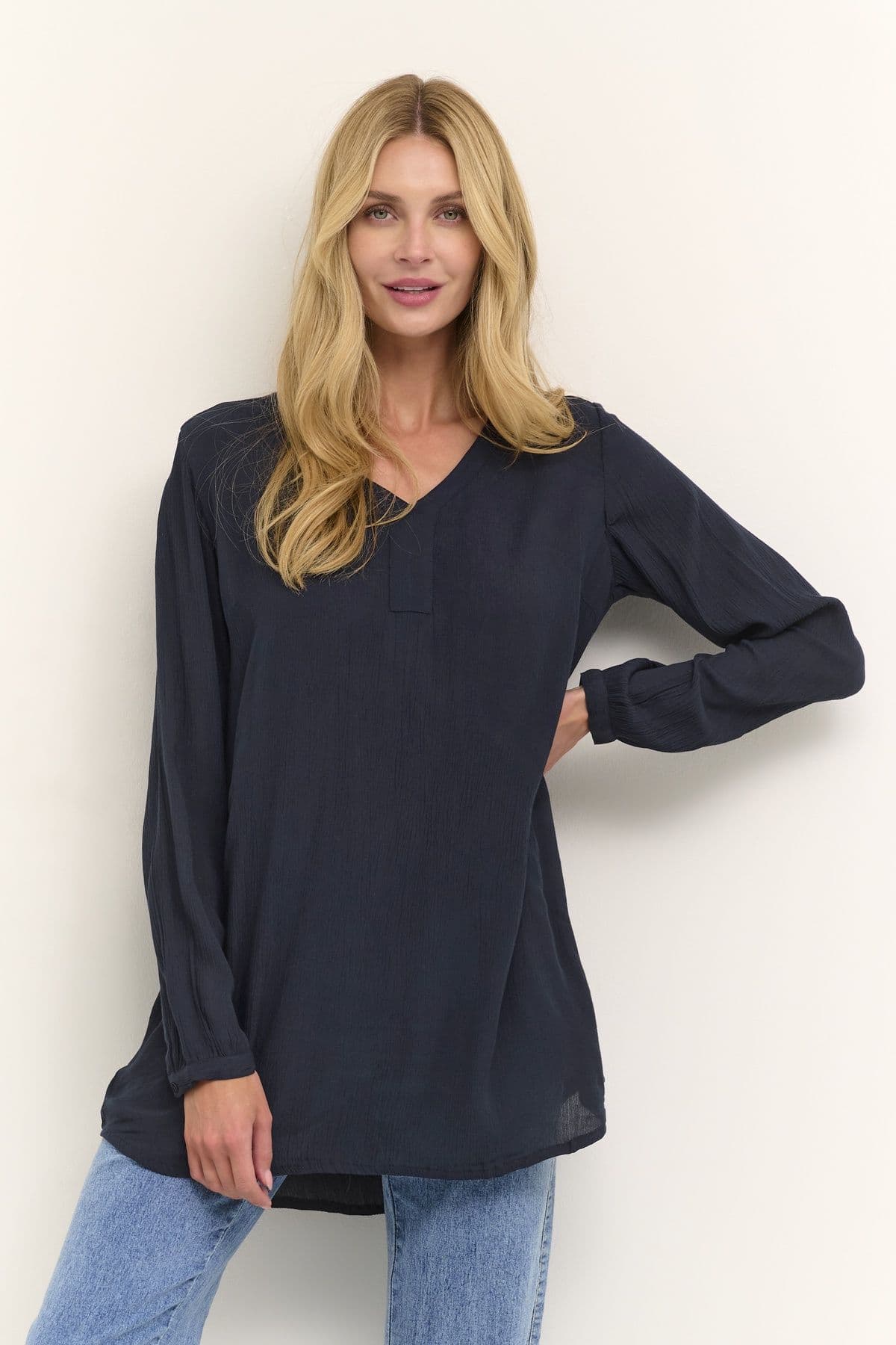 Amber V Neck Long Sleeve Tunic