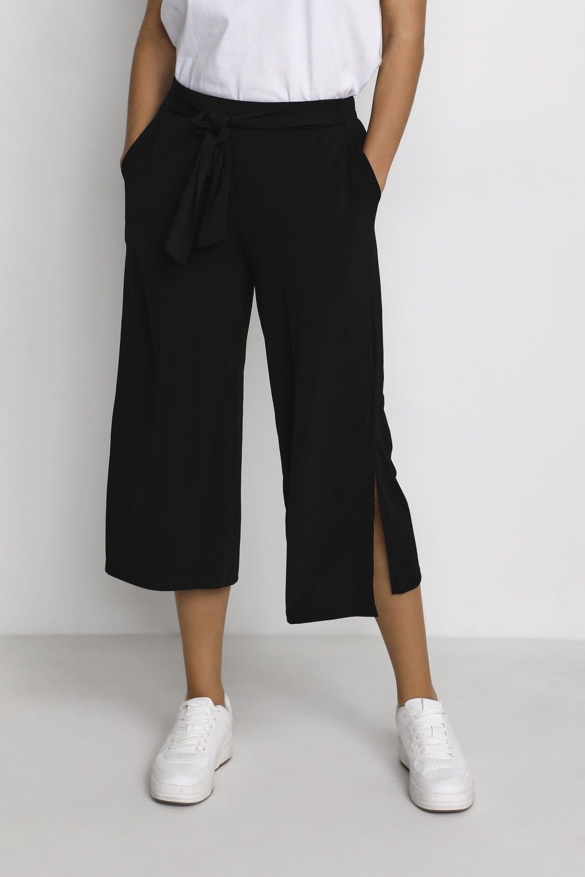 Malli Trousers