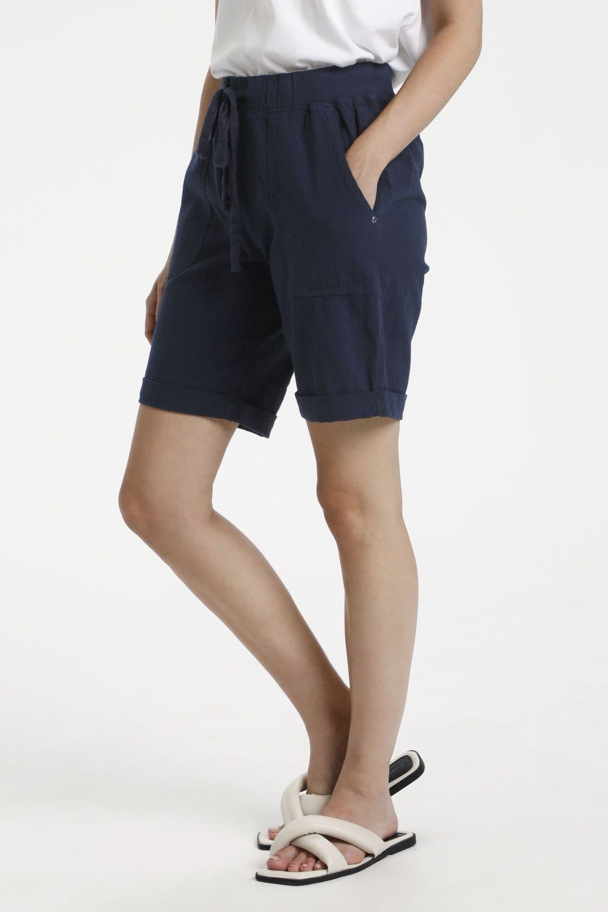 Naya Shorts