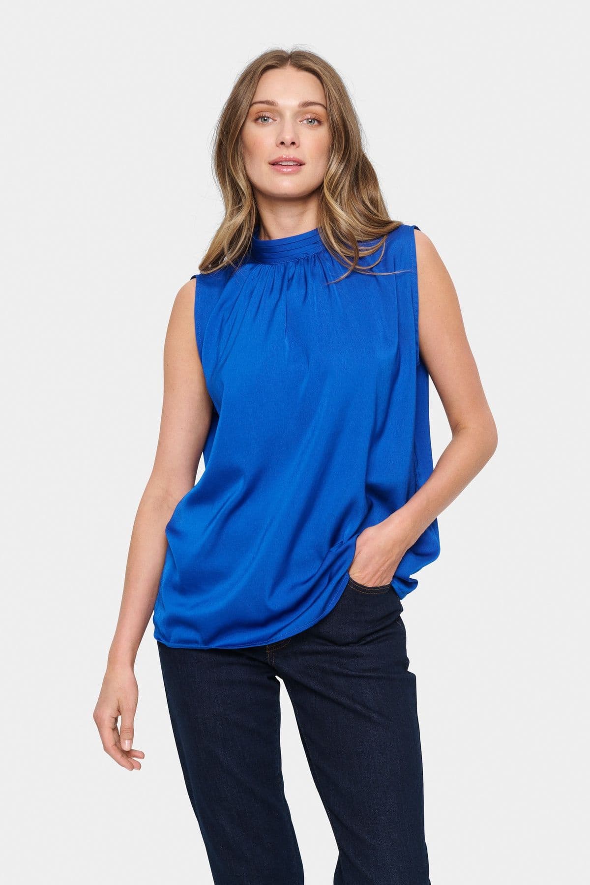Aileen Sleeveless Top