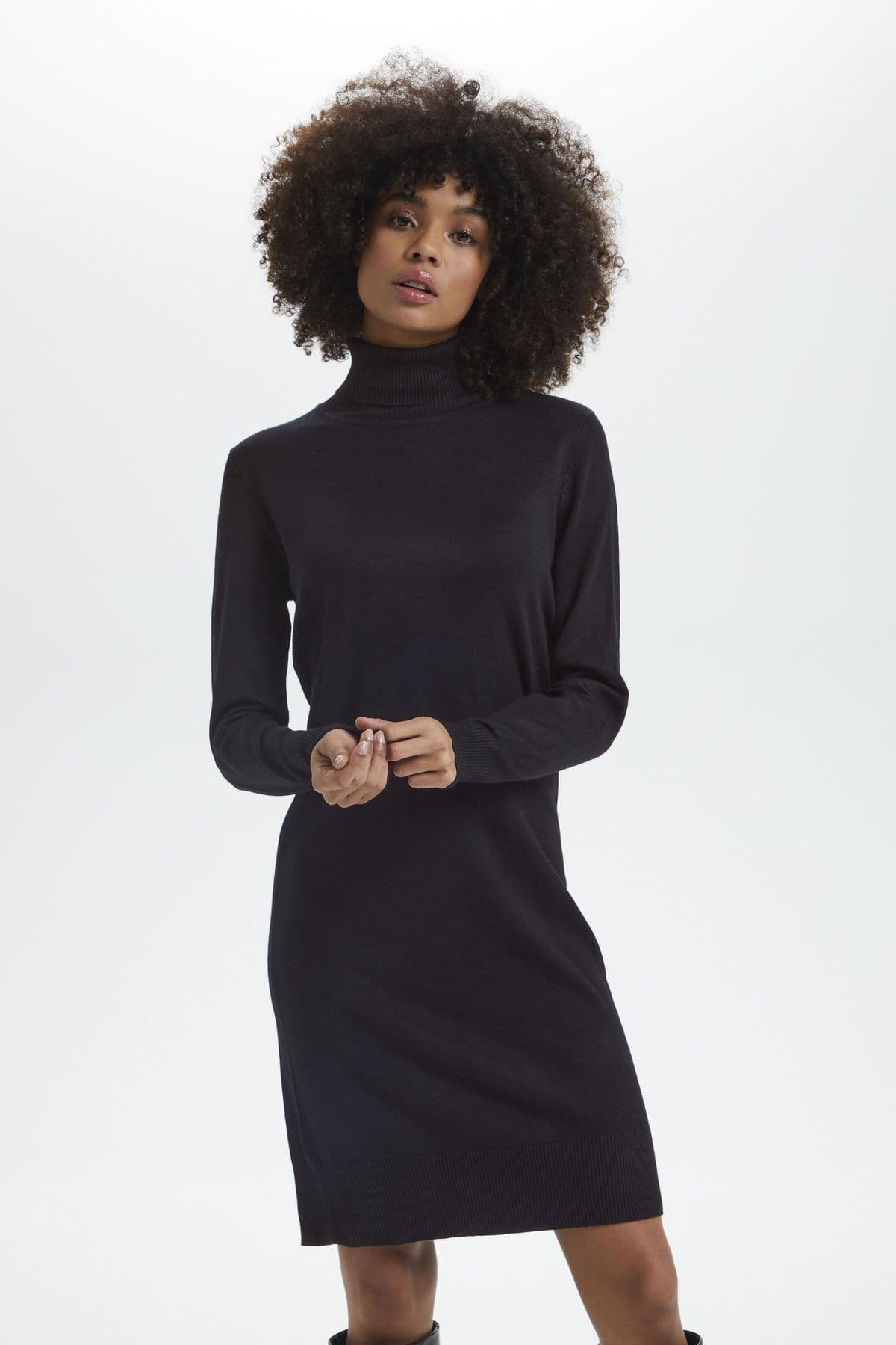Mila Rollneck Dress