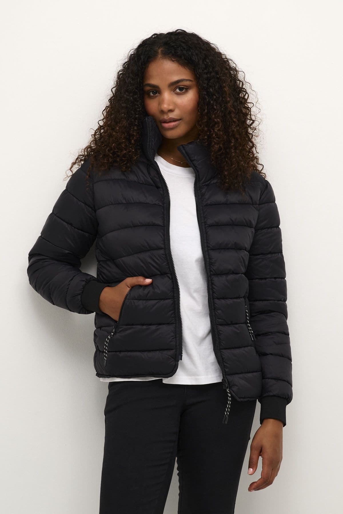 Lira Zipped Puffer Jacket