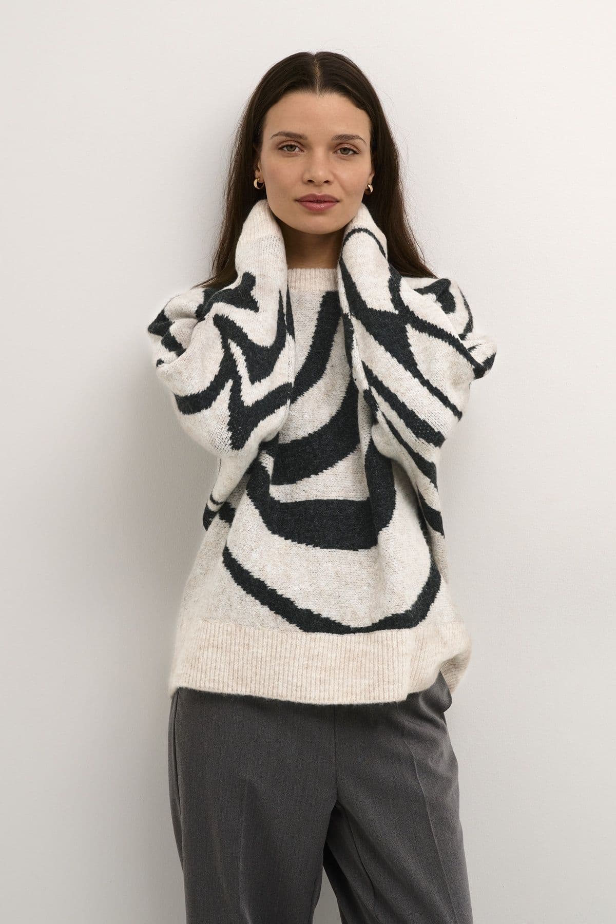 Birthe Graphic Print Knitted Pullover