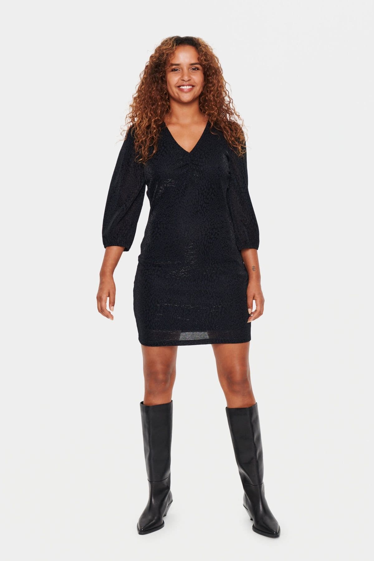 Biana V Neck 3 4 Sleeve Dress