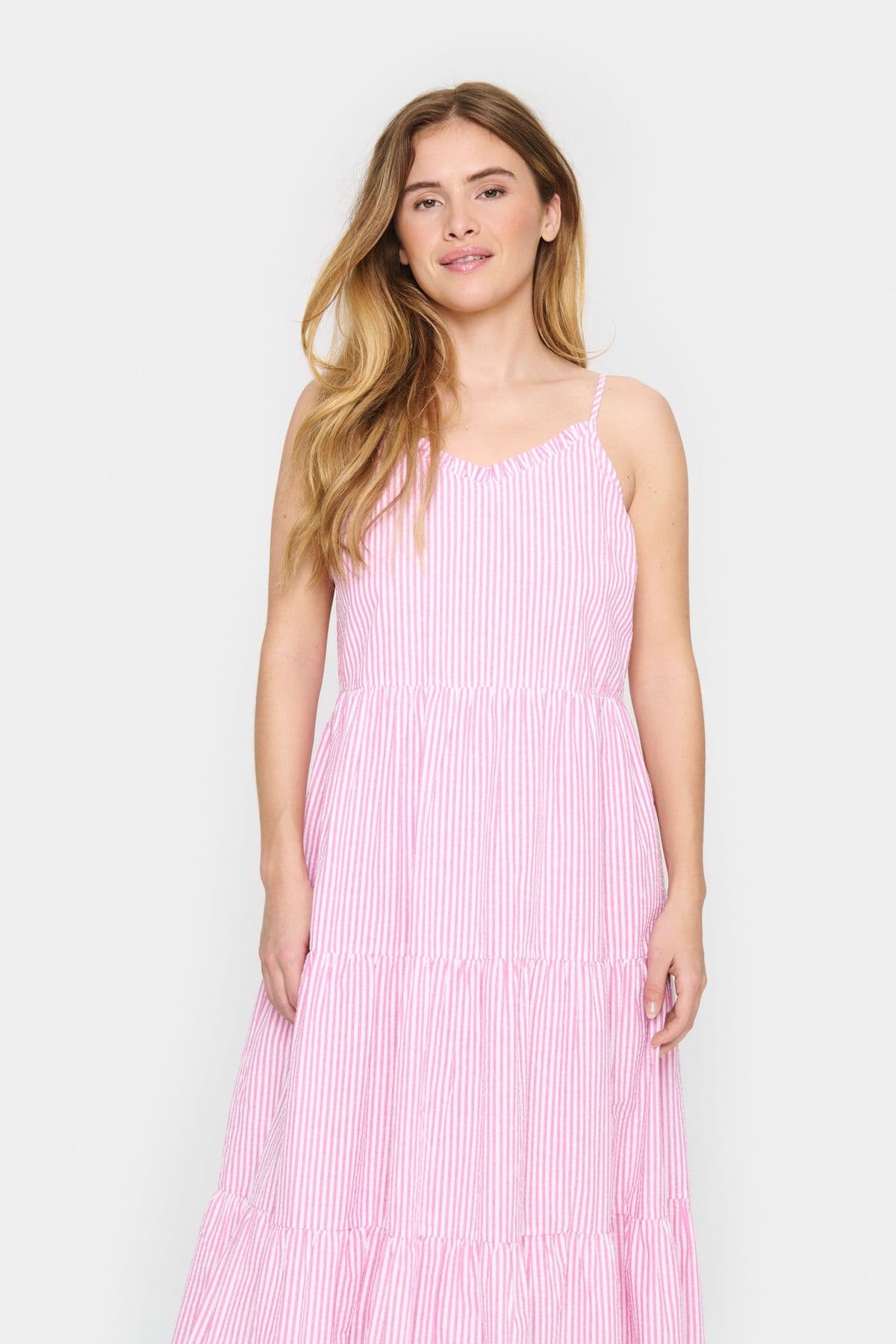 Elmiko Spaghetti Straps Maxi Dress