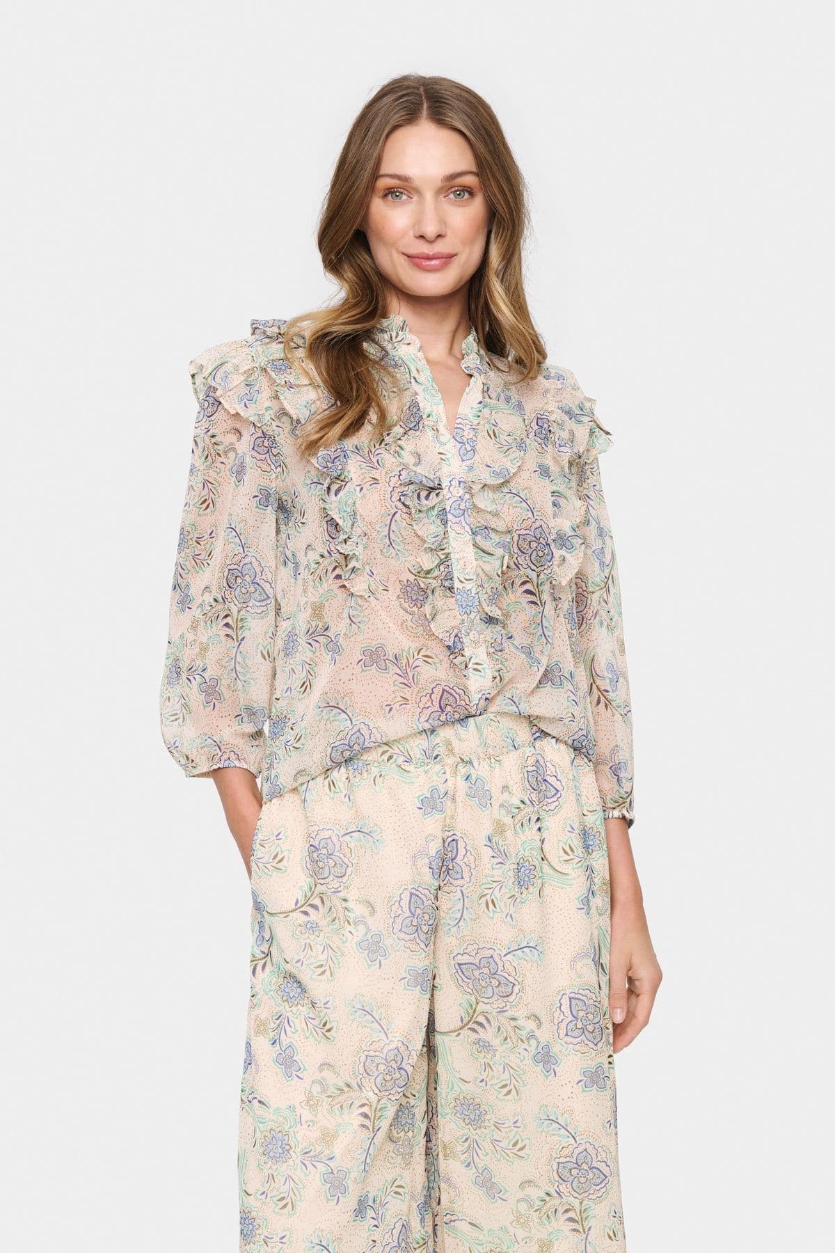 Doja Ruffle 3 4 Sleeve Shirt