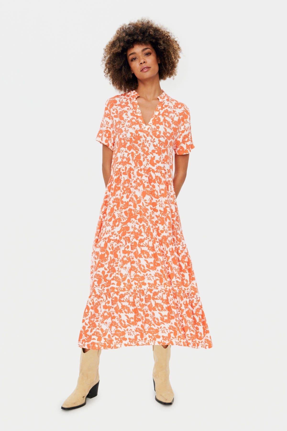 Eda Short Sleeve Flared Maxi Dress