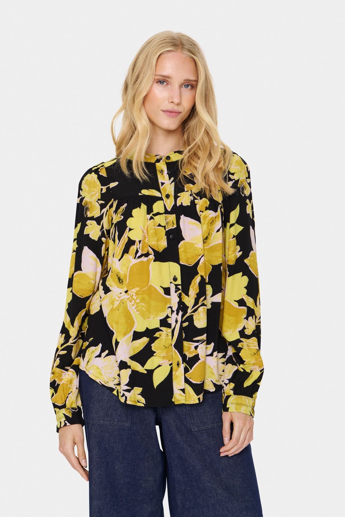 GraceSZ Up Mandarin Collar Shirt Button
