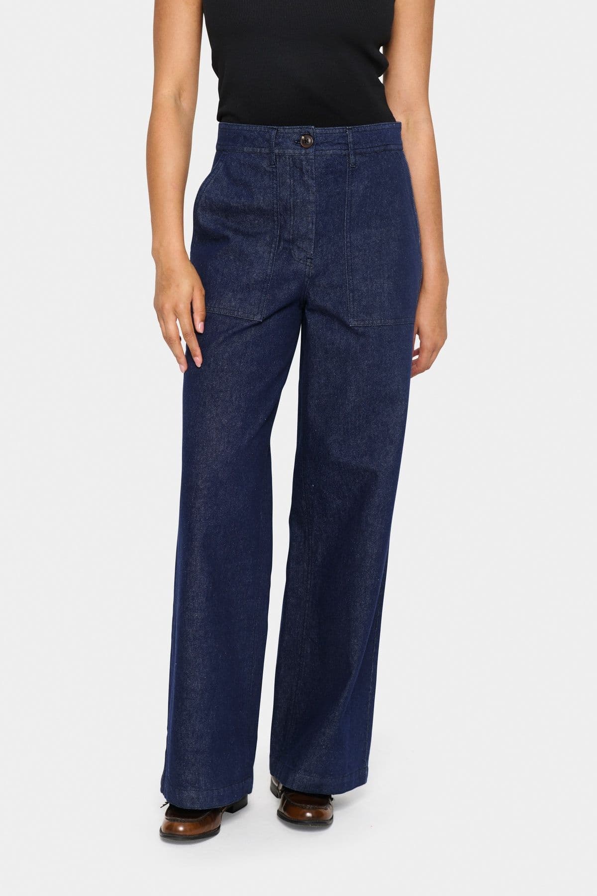 GwynethSZ Wide Leg Jeans