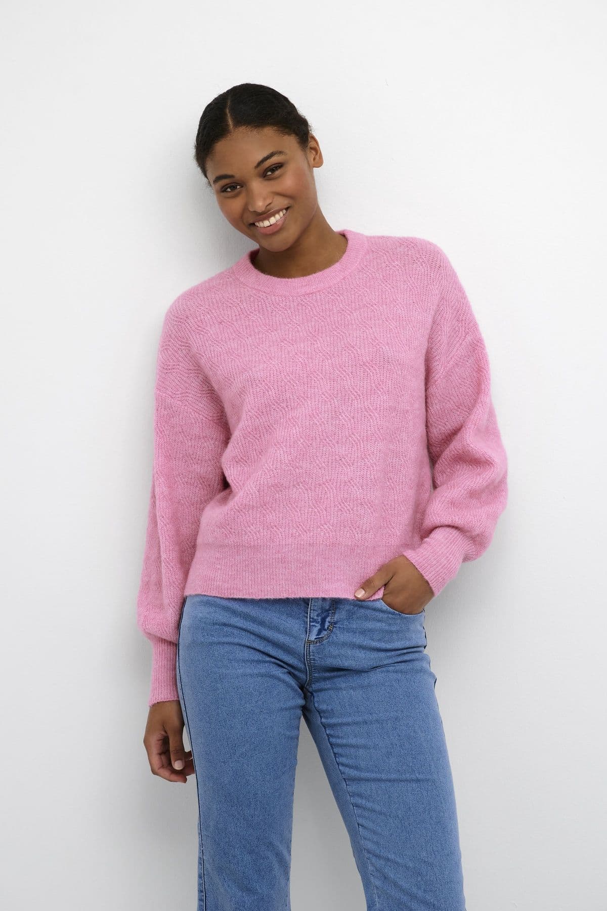 Billa Crew Neck Cable Knit Pullover