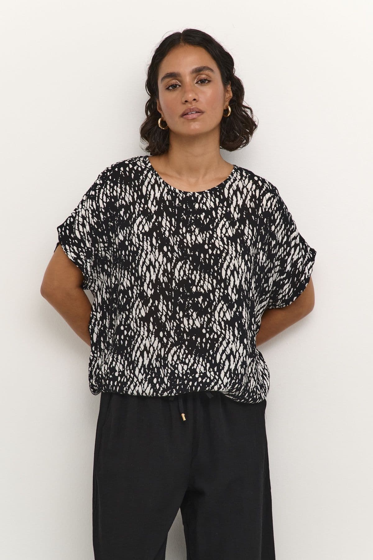 Amber Batwing Sleeve Printed Blouse