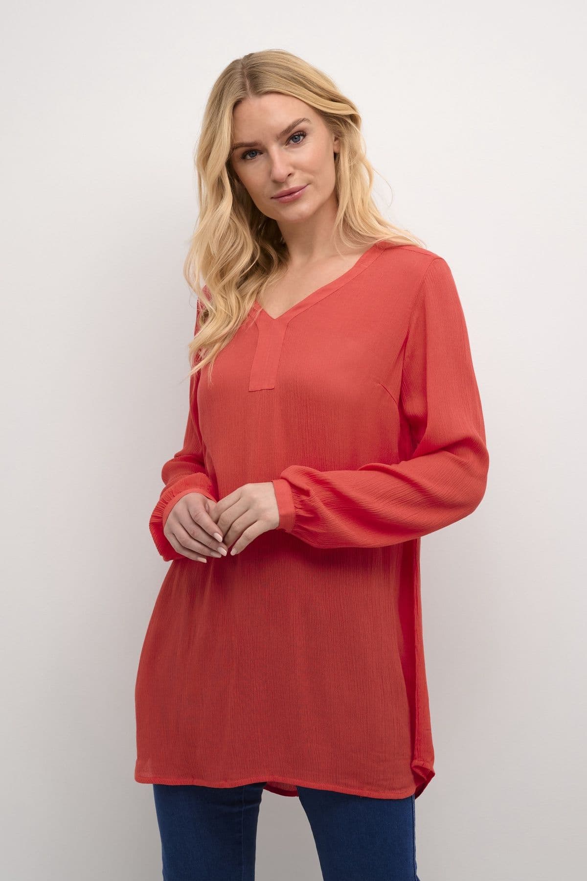 Amber Long Sleeve V Neck Tunic
