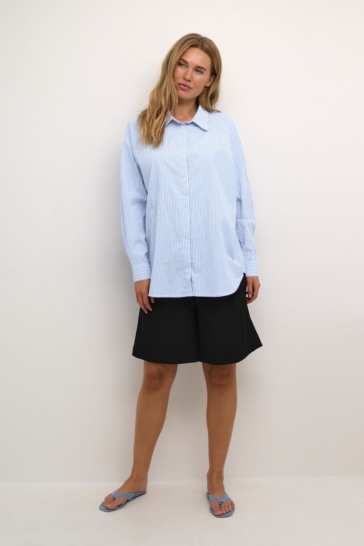 Dabra Button Up Casual Fit Shirt