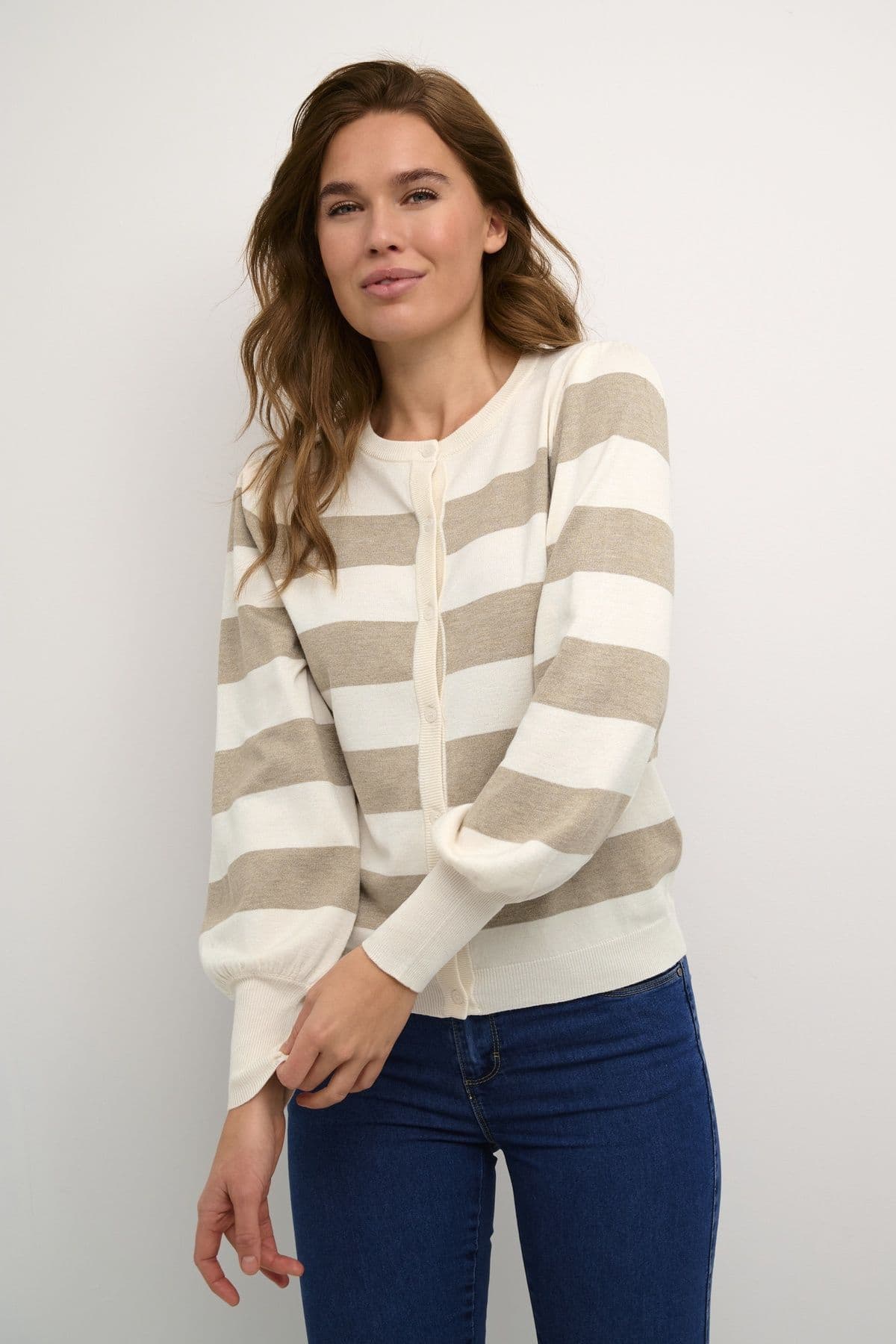 Lizza Round Neck Long Sleeve Cardigan