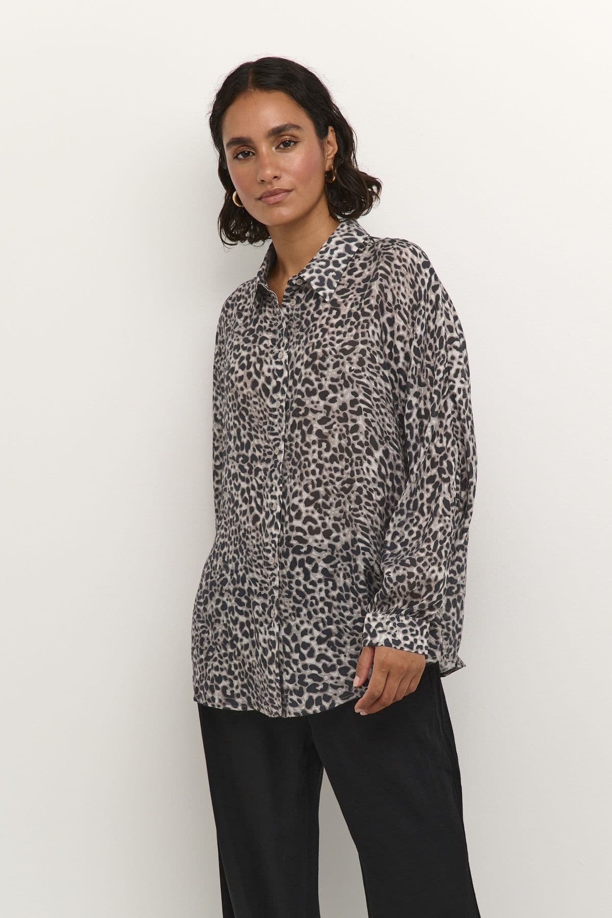 Vita Batwing Sleeve Casual Fit Shirt