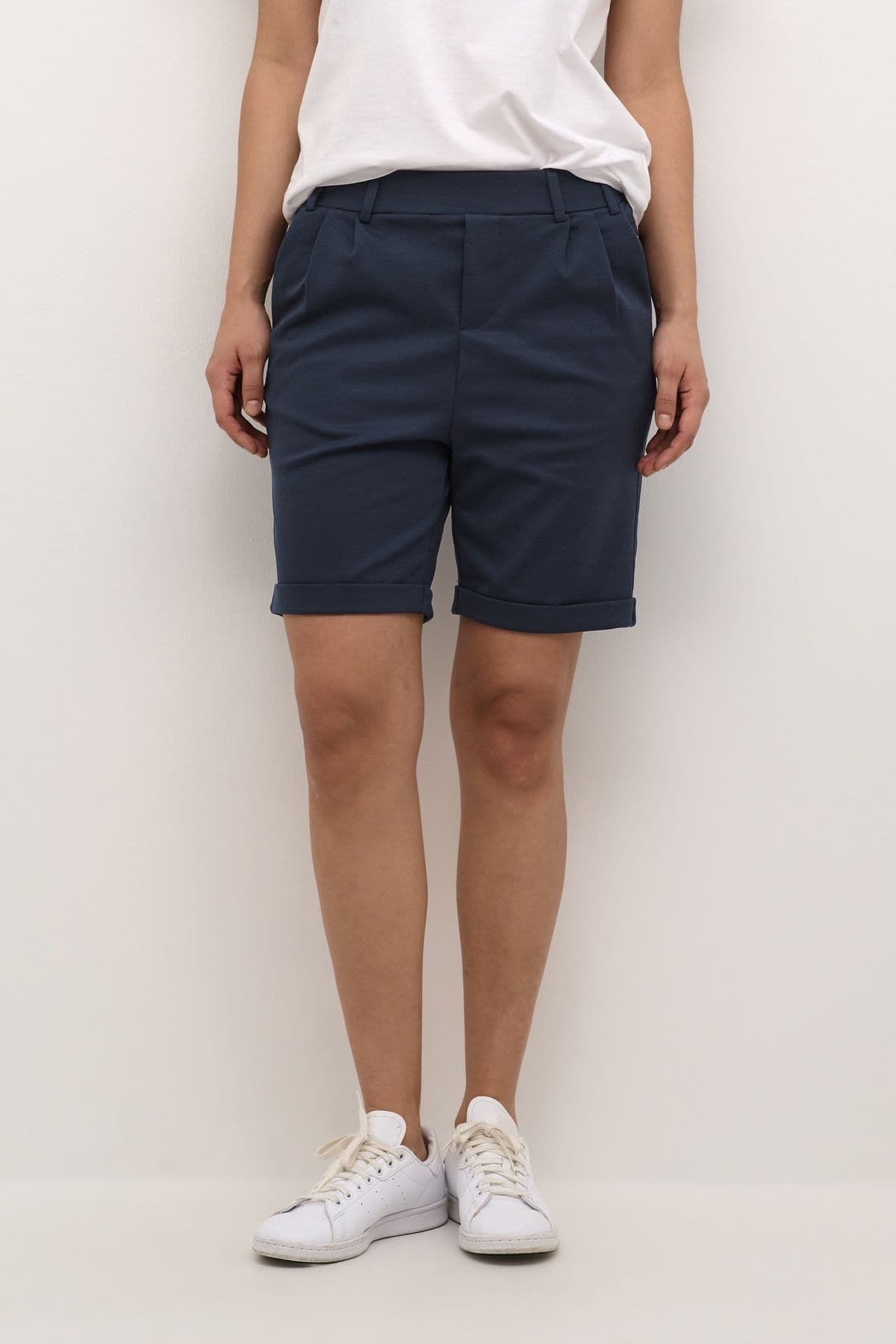 Jenny Regular Fit Elastic Waist Shorts