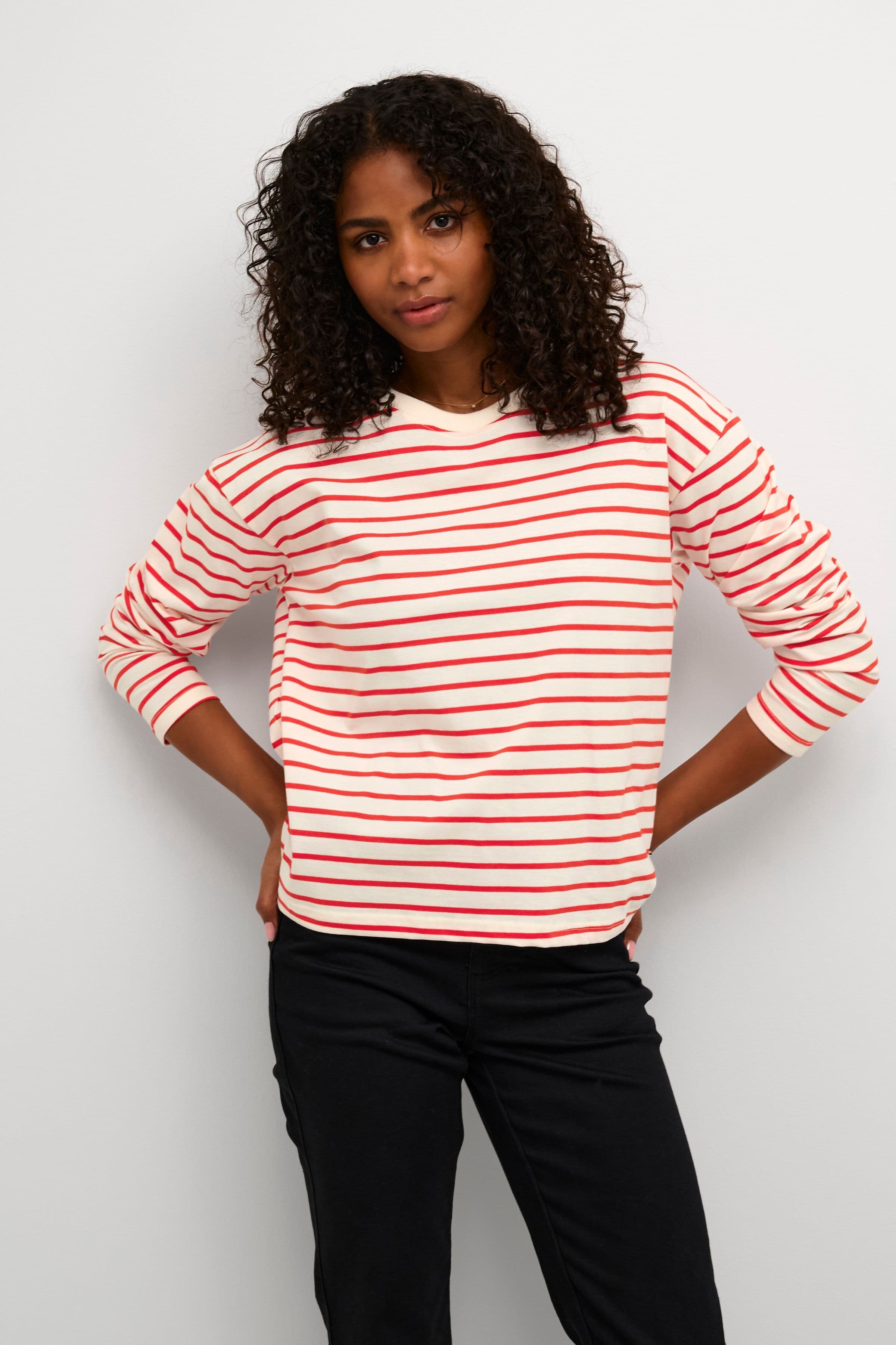 Kawinny Long Sleeve Crew Neck T shirt