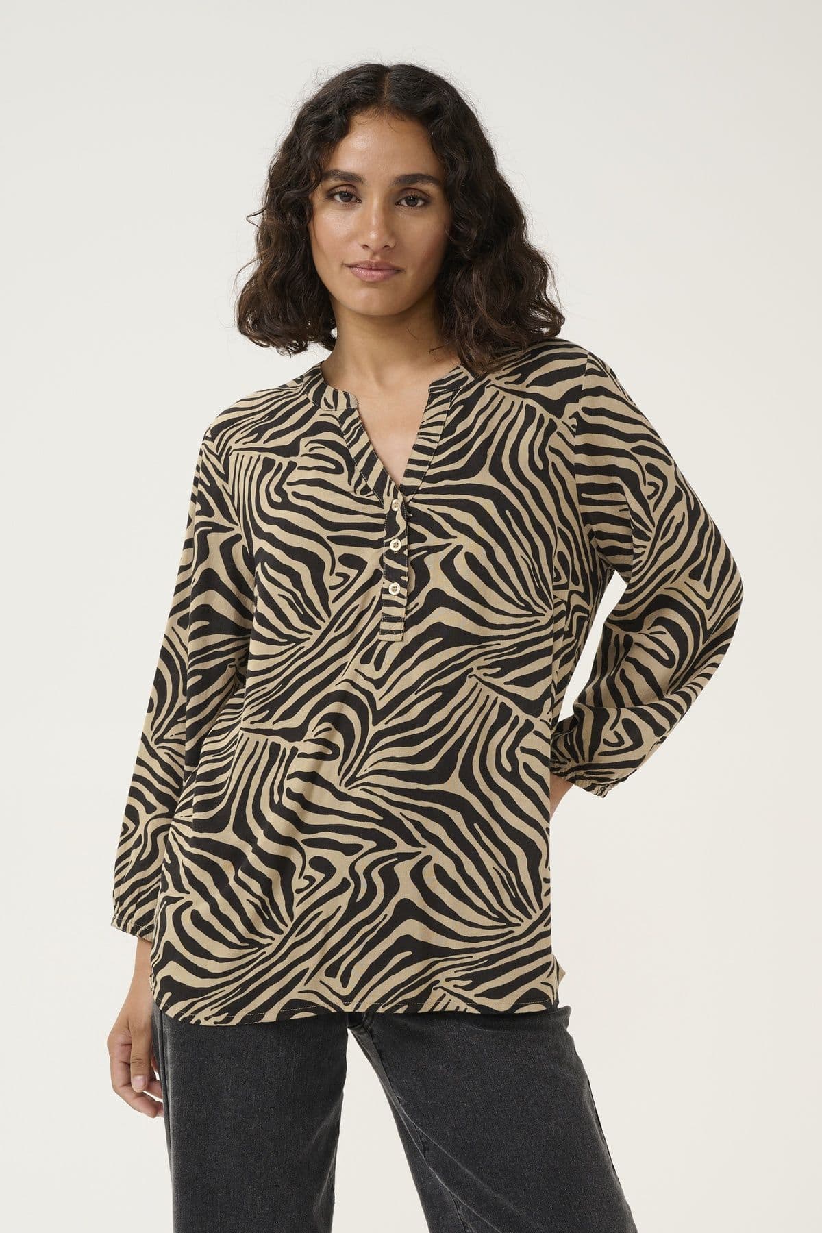 Milia 3 4 Sleeve V Notch Neck Blouse