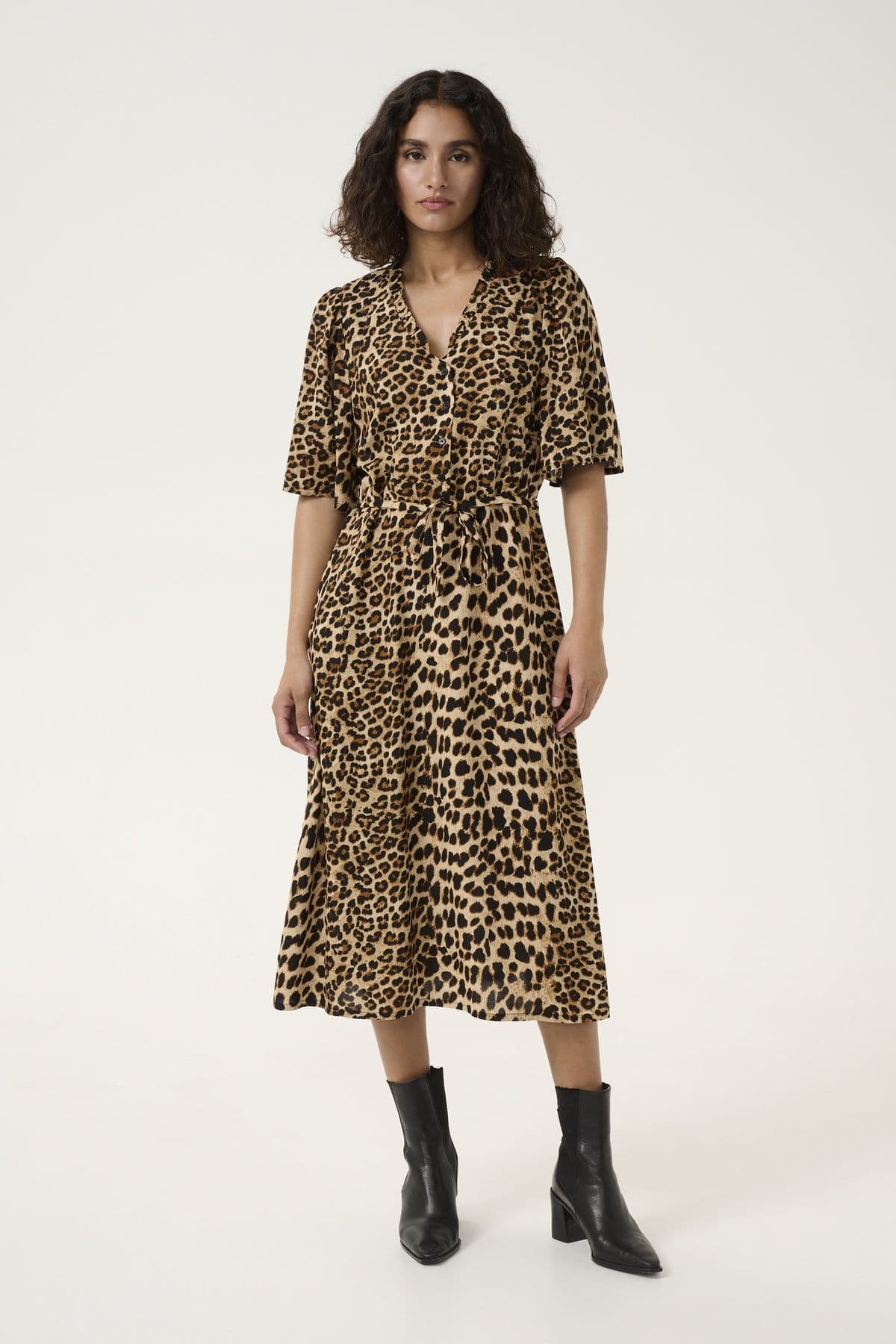 KAarina V neck Short Sleeve Shirt Dress