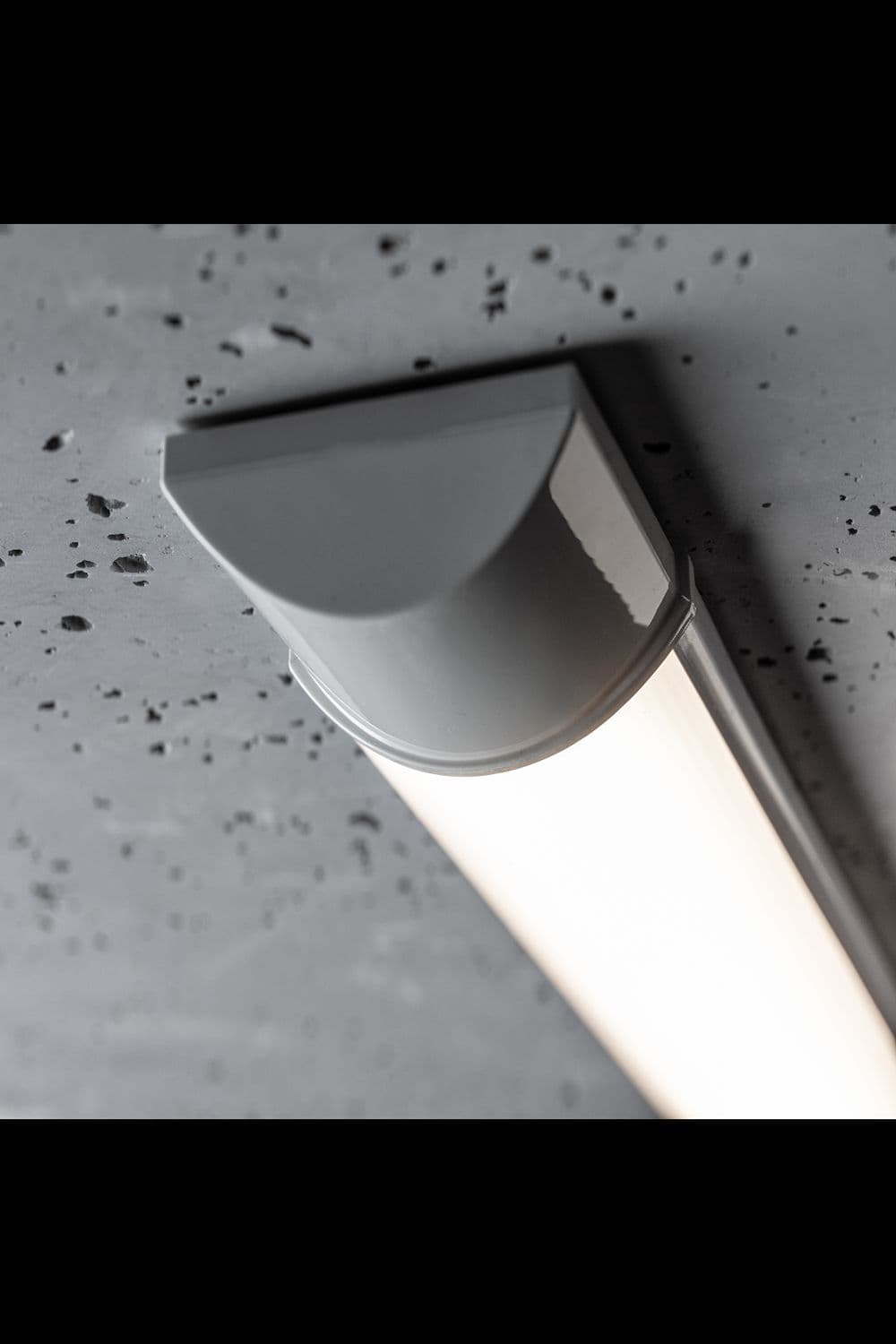 Frenchie 18w 2ft LED 1400 Lumens Ceiling Strip Light