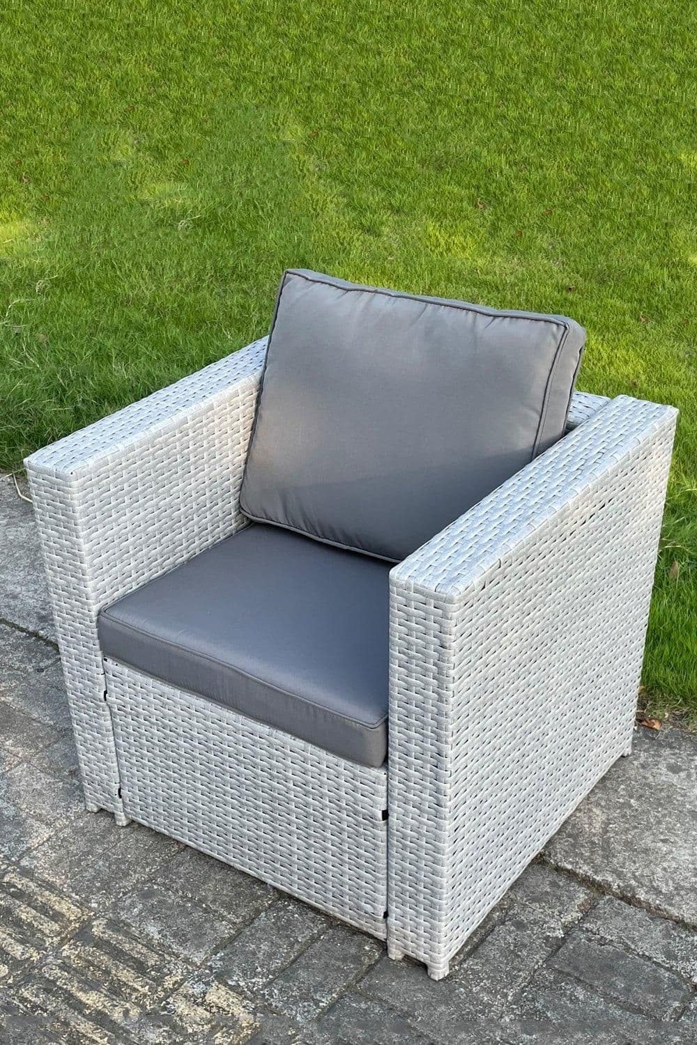 Rattan Single Chair Patio Garden Furniture Thick Cushion Light Grey