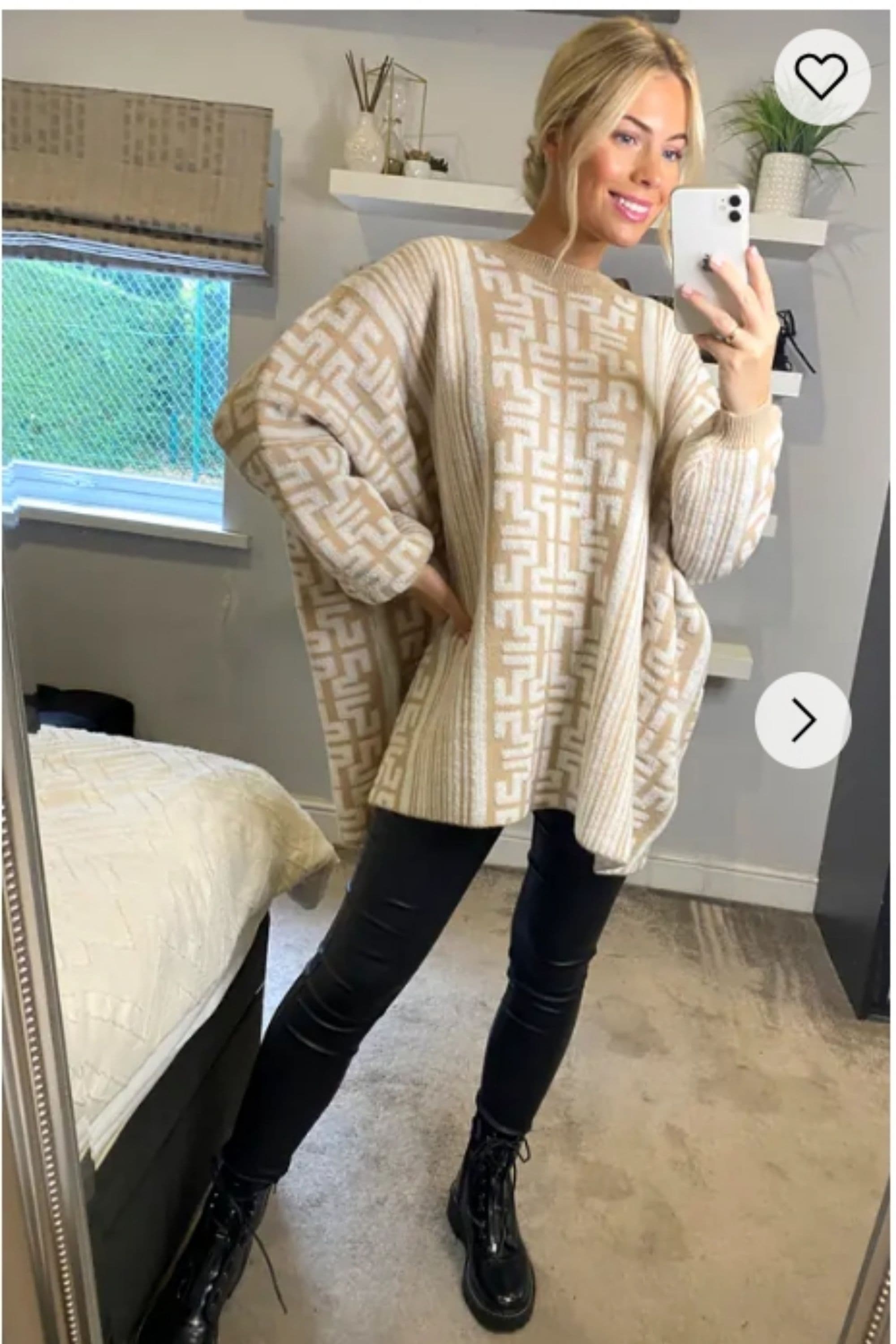 Oversized Jumper Monogrammed Pattern