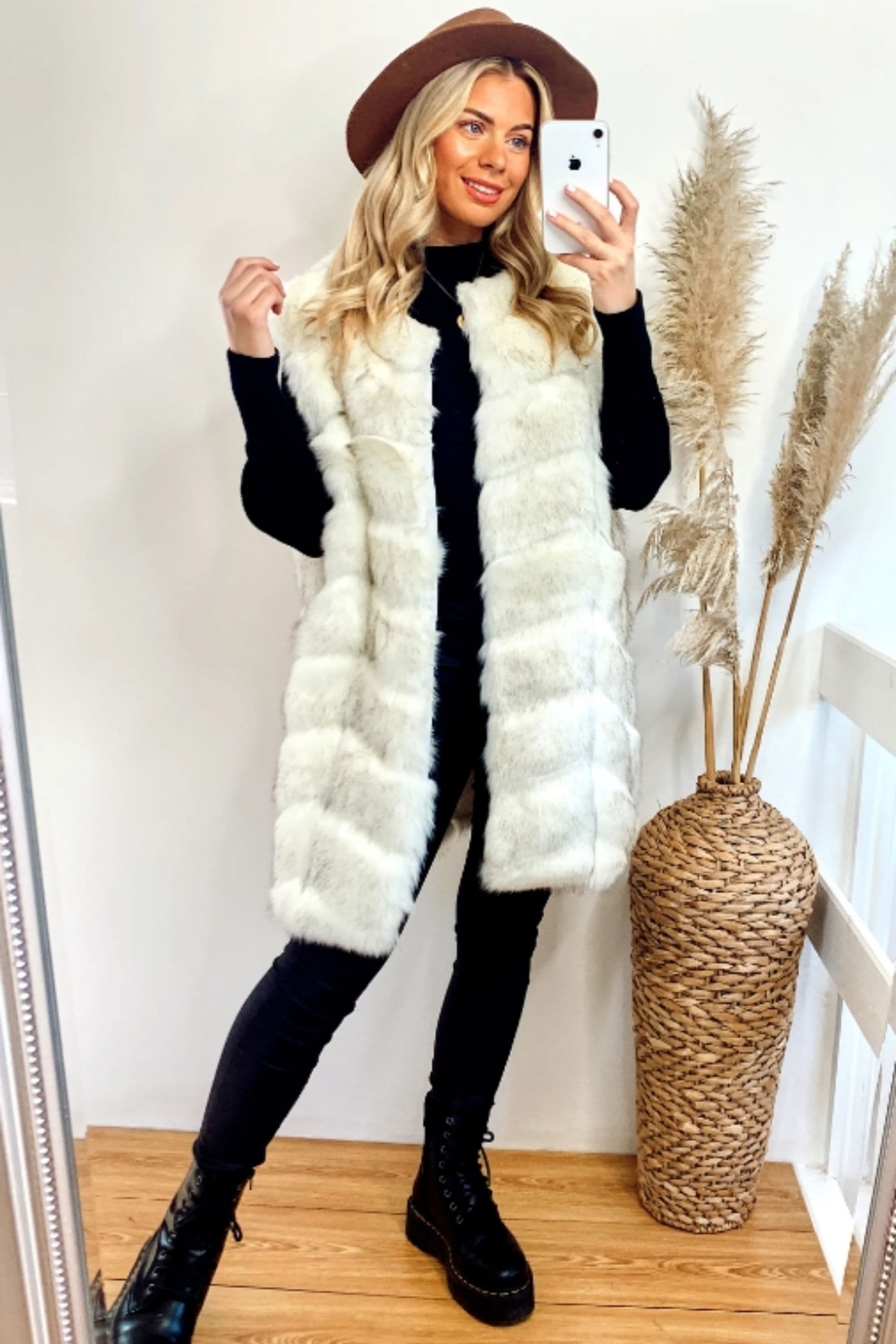 Luxury Oversized Gilet Soft Faux Fur Panels