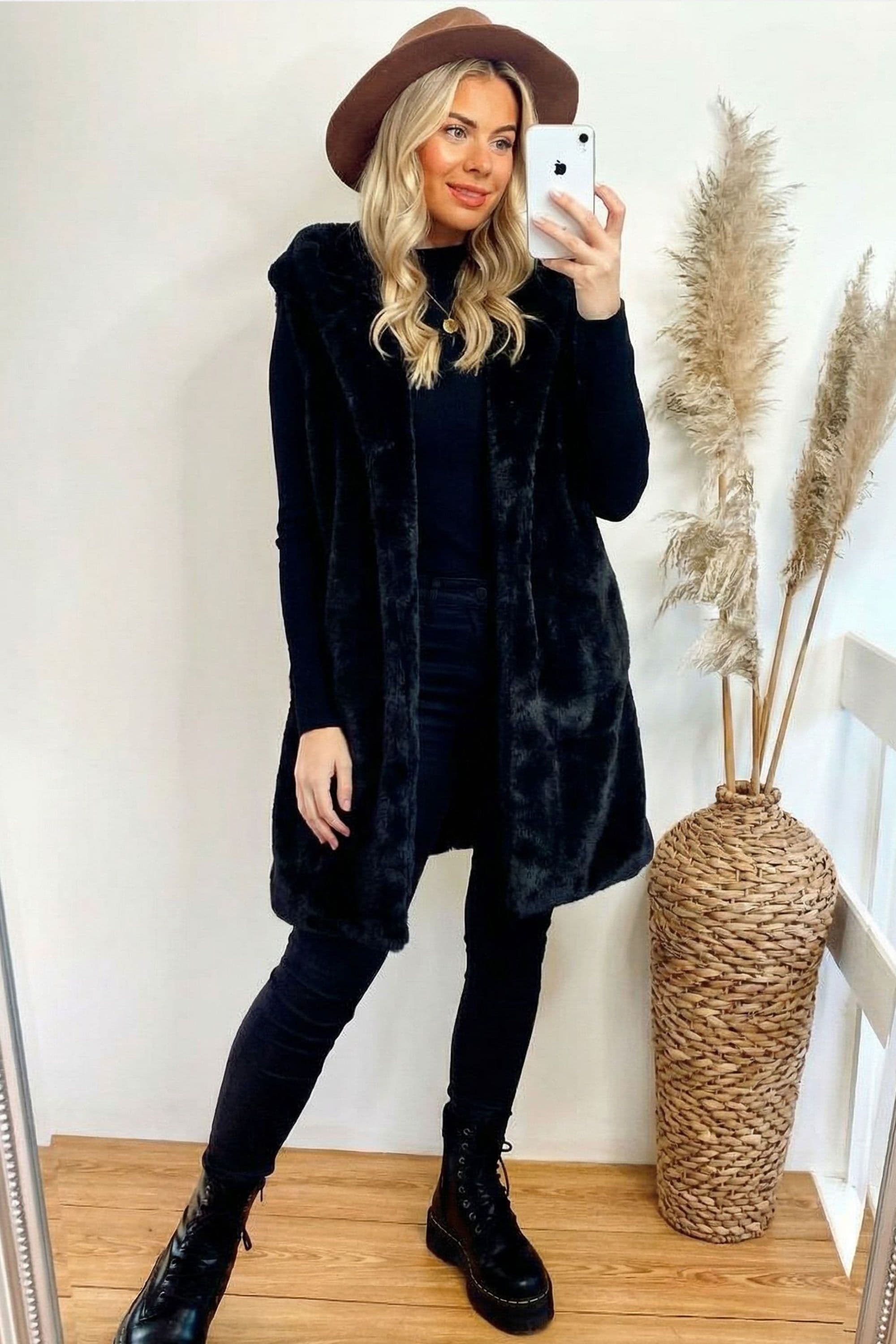 Longline Faux Fur Gilet Oversized Fit & Hood