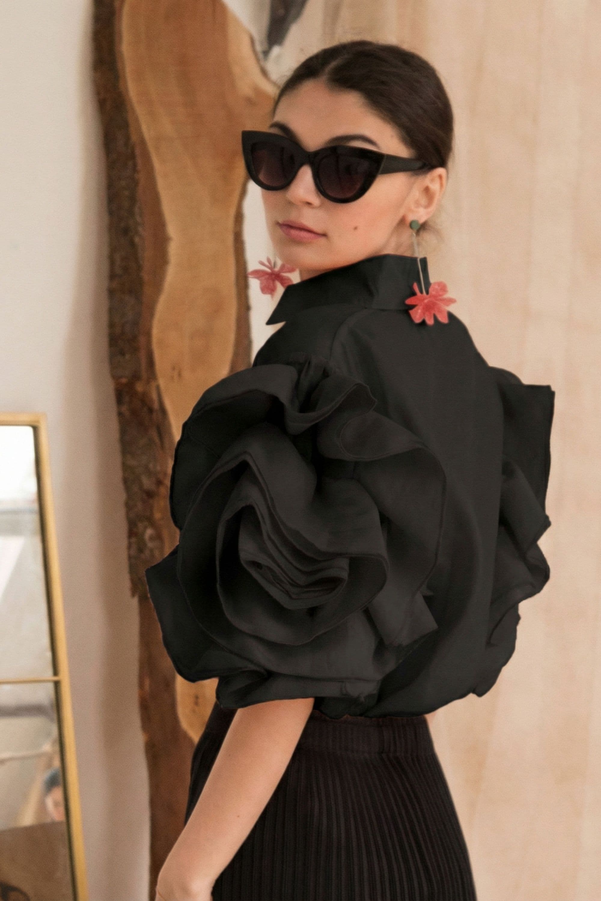 Double Layered Ruffles statements sleeves shirt top S M