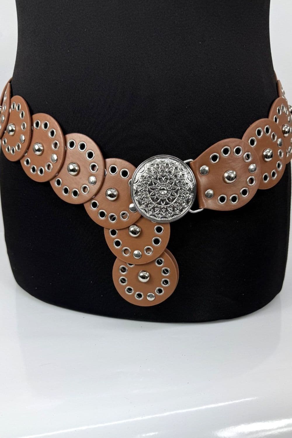 Wide Eyelet Disc Belt